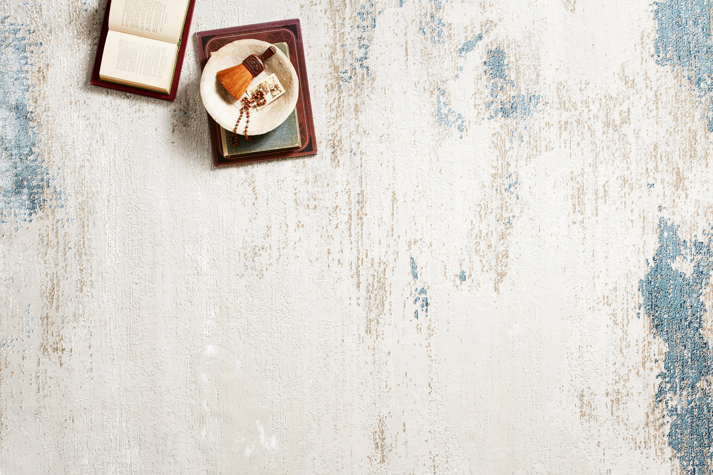 Loloi Sienne Sand Ocean Contemporary