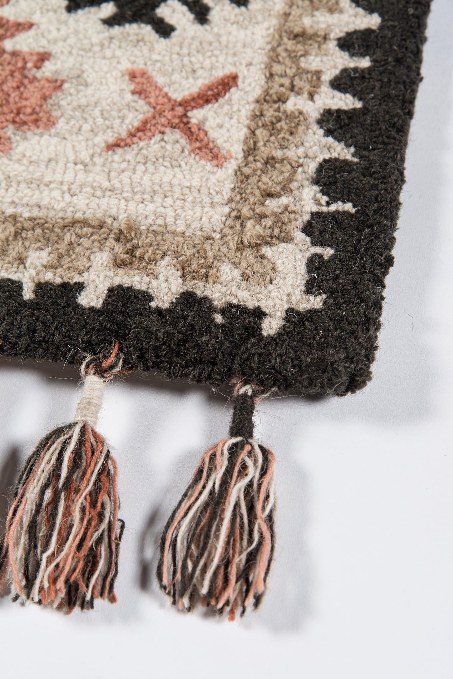 Momeni Tahoe Multi Transitional