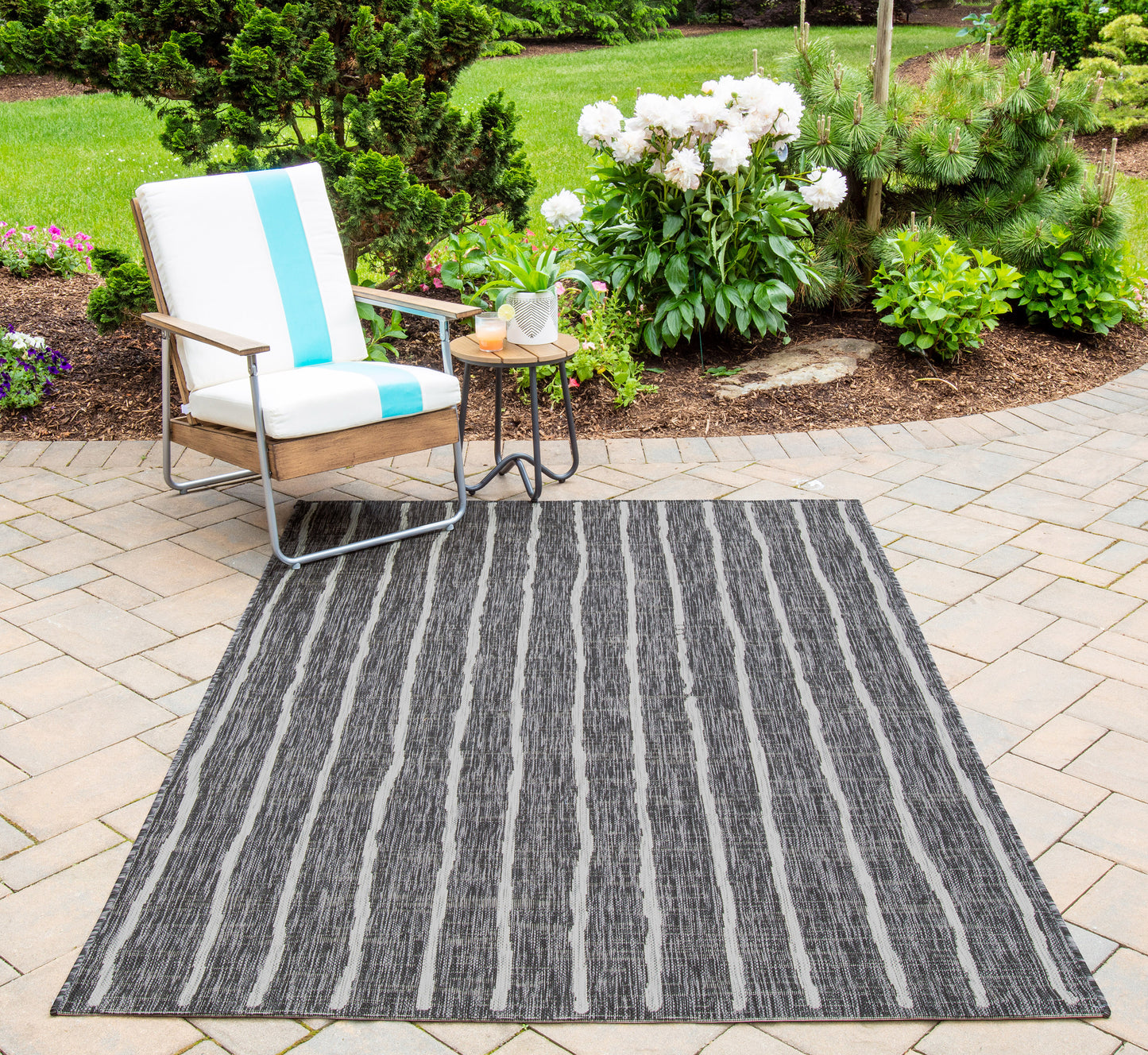Novogratz Villa Charcoal Contemporary