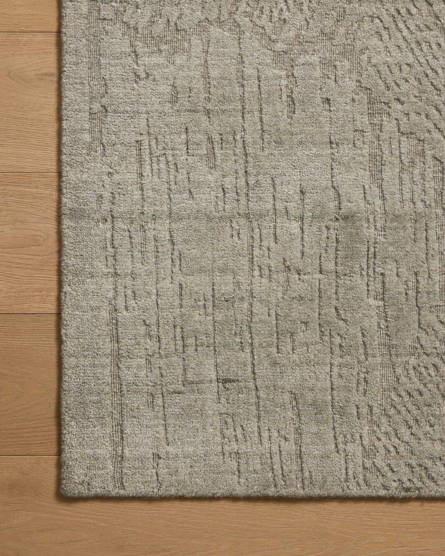 Loloi Woods Slate Contemporary