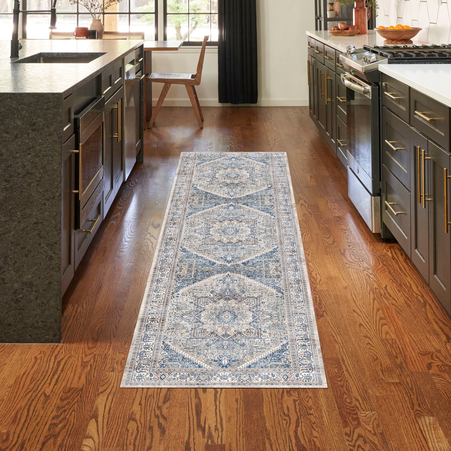 Nourison Home Vintage Home Beige Blue Traditional