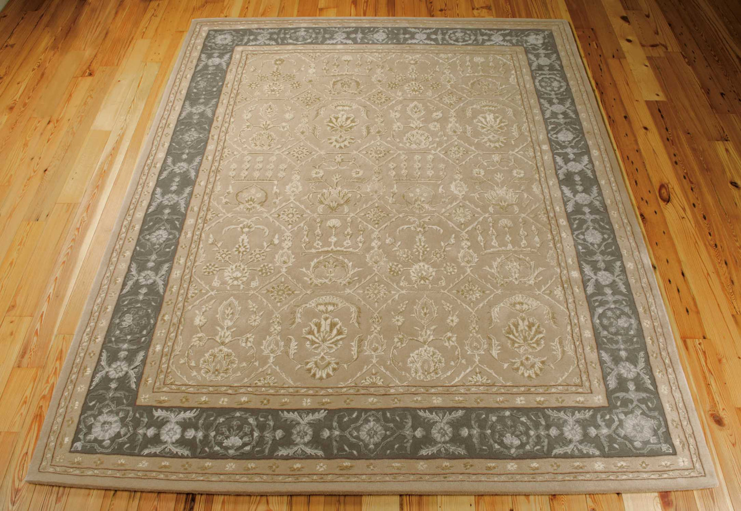 Nourison Home Regal Sand Traditional