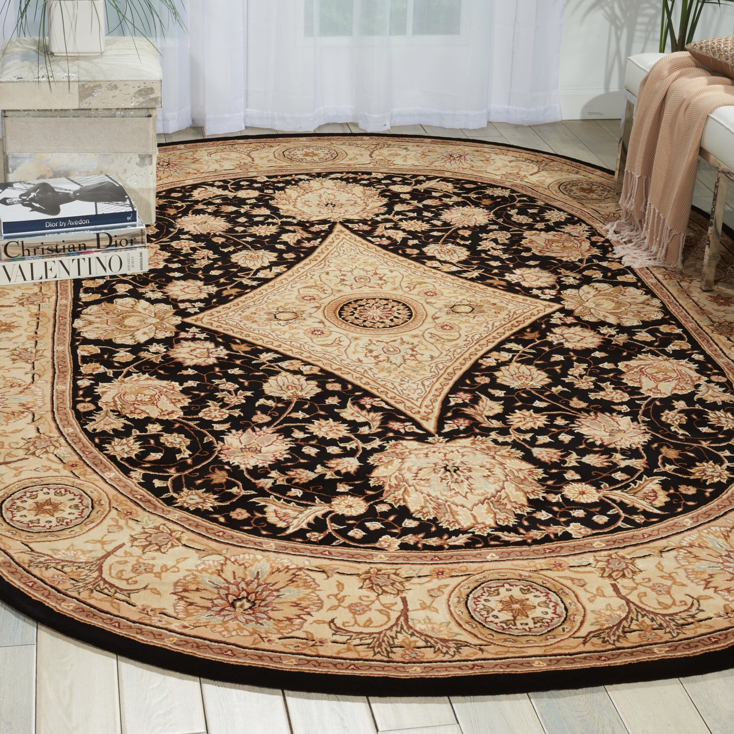 Nourison Home Nourison 2000 Black Traditional