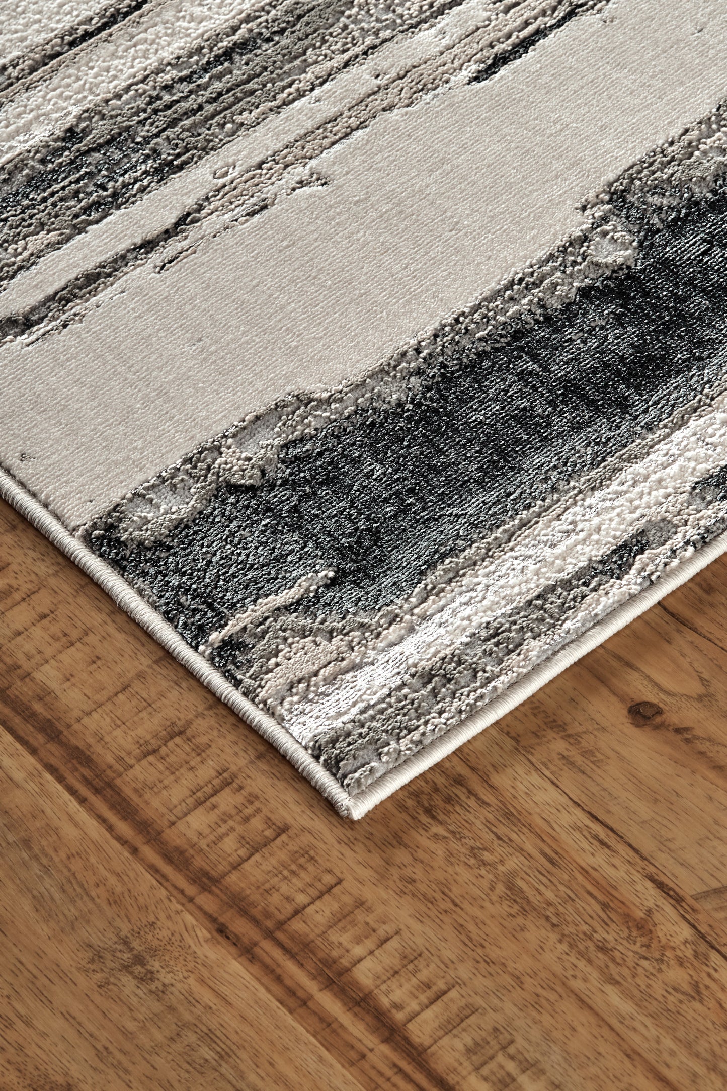 Feizy Micah 3049F Silver Distressed Machine Woven Rug