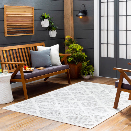 Surya Greenwich GWC-2328 Off-White Global Rug