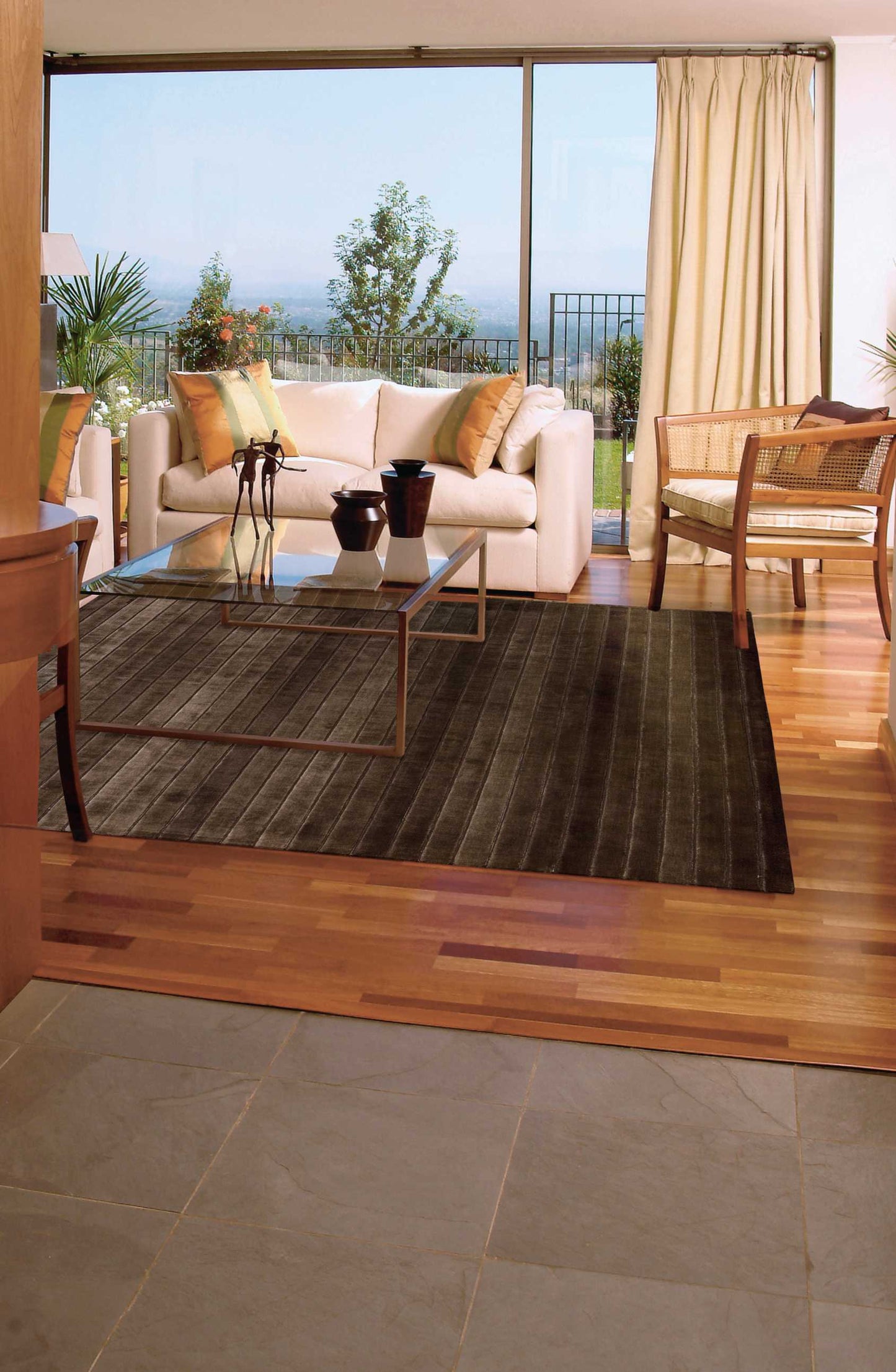 Nourison Home Aura Chocolate Contemporary