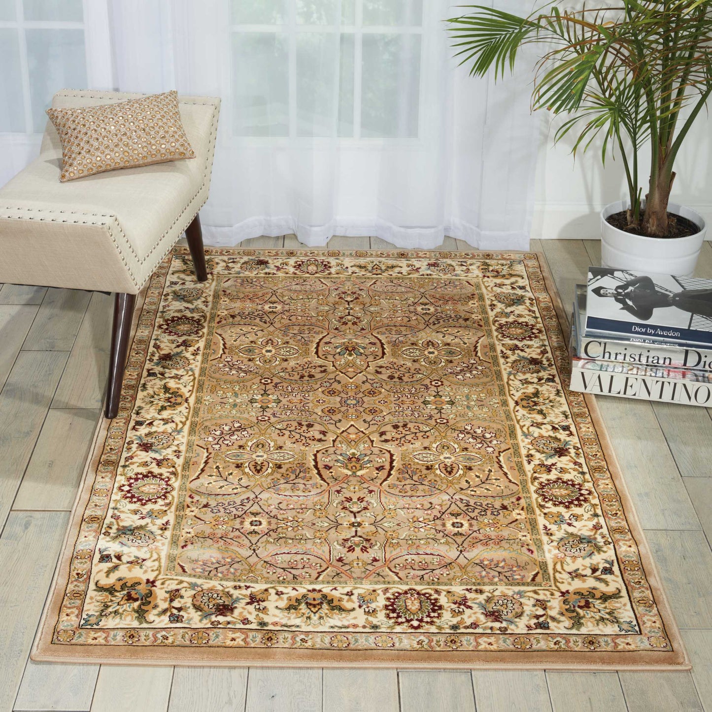 Nourison Home Antiquities Cream Traditional