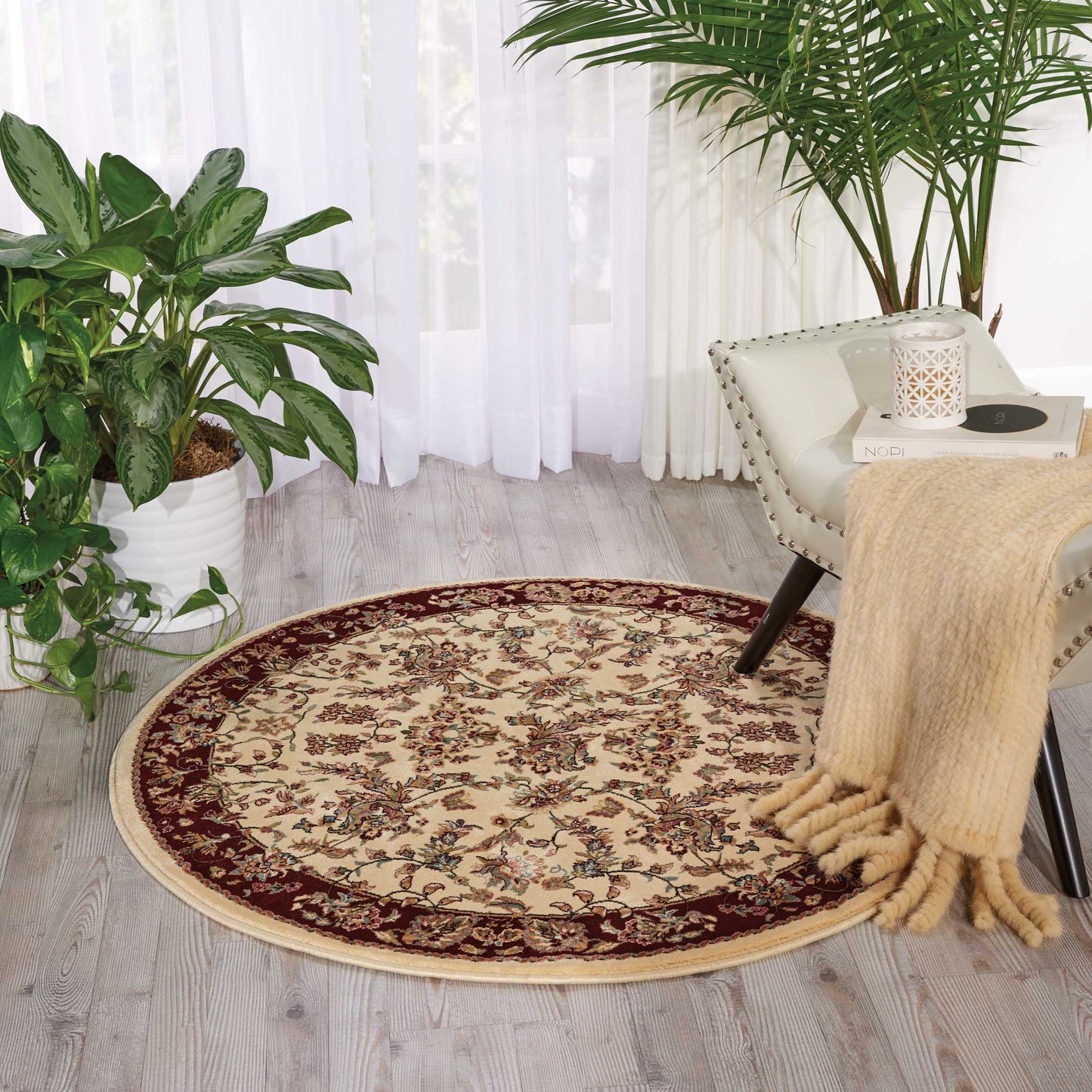 Nourison Home Antiquities Ivory Traditional