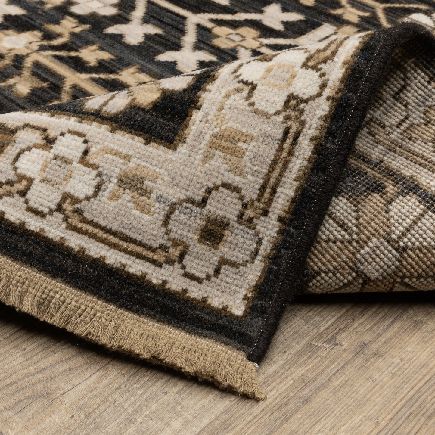 Oriental Weavers Acacia Black Beige Traditional