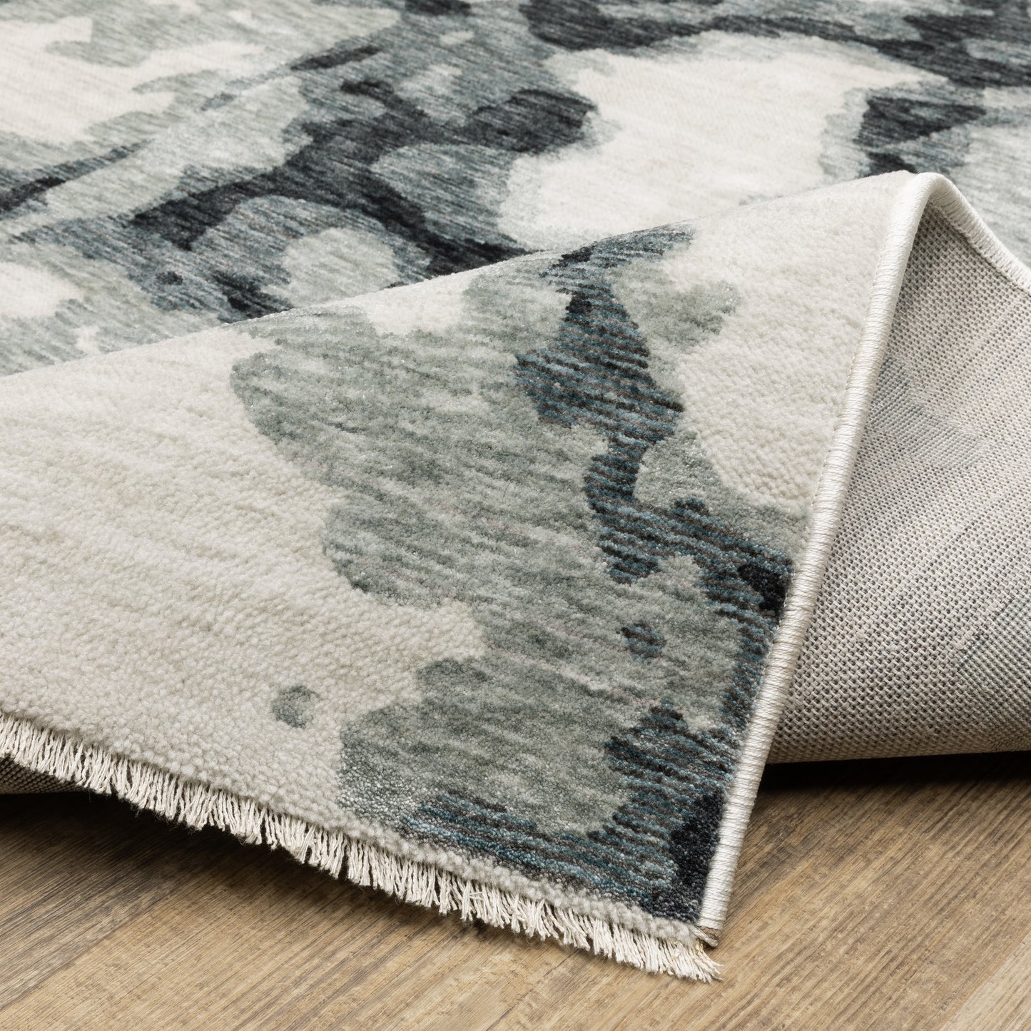 Oriental Weavers Echo Blue Ivory Modern & Contemporary
