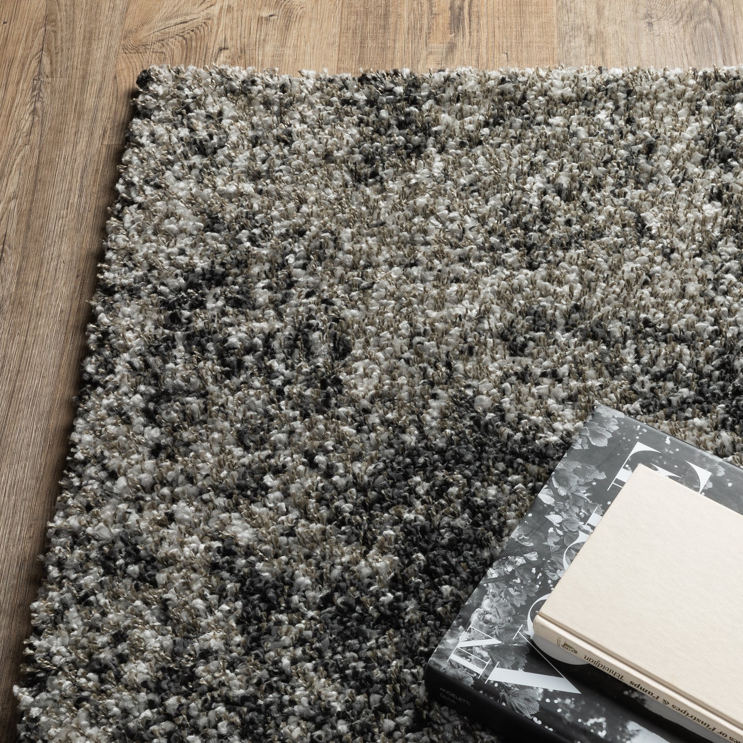 Oriental Weavers Henderson Grey Charcoal Shag