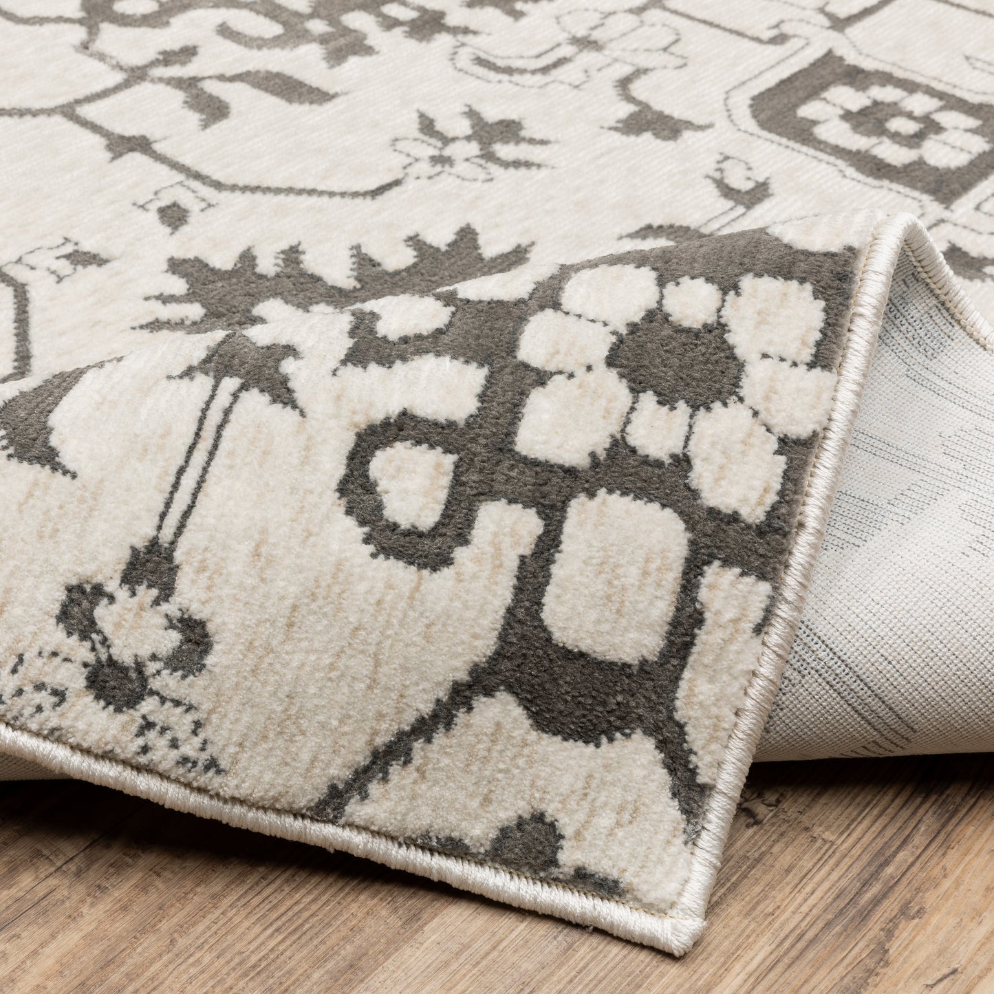 Oriental Weavers Intrigue Ivory Grey Traditional