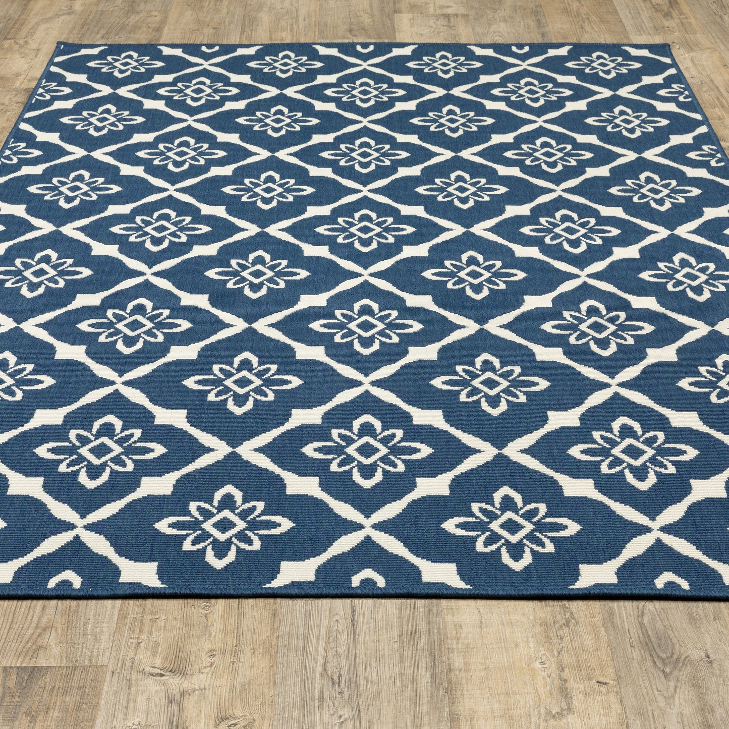 Oriental Weavers Meridian Navy Ivory Moroccan
