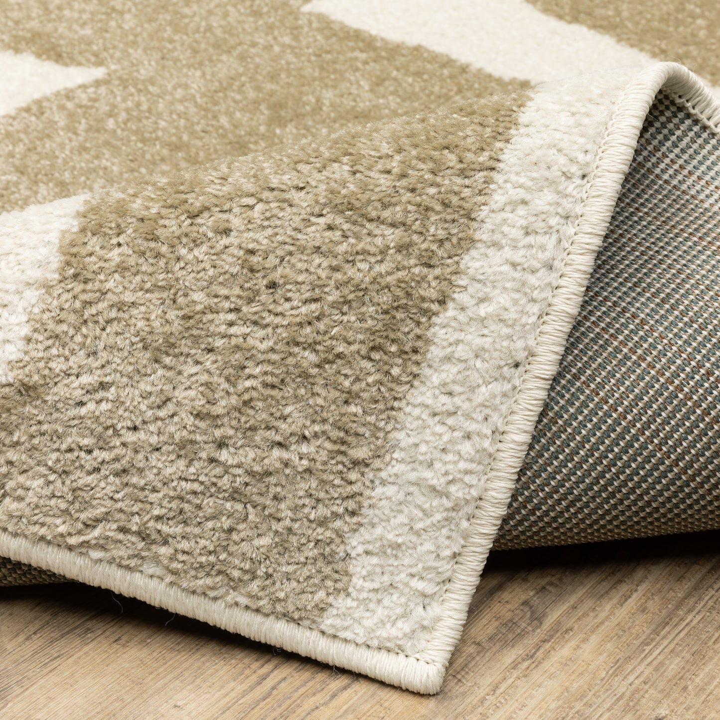 Oriental Weavers Quinn Beige Ivory Modern