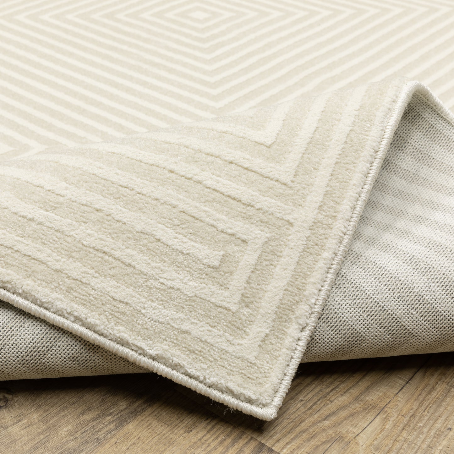 Oriental Weavers Raylan Ivory Beige Transitional