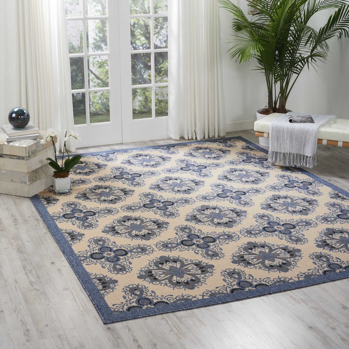 Nourison Home Caribbean Ivory Blue Transitional