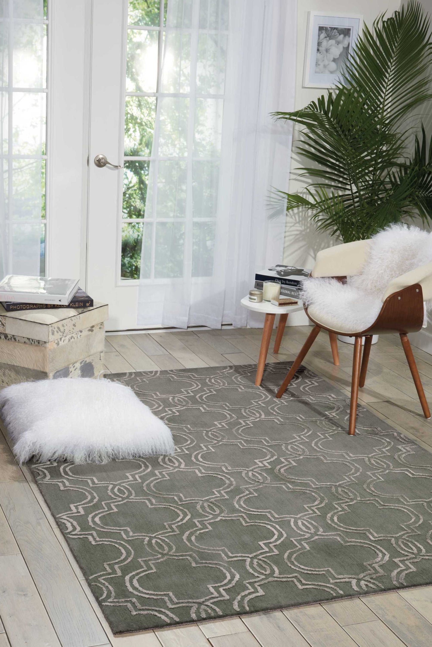 Nourison Home Vita Moss Contemporary