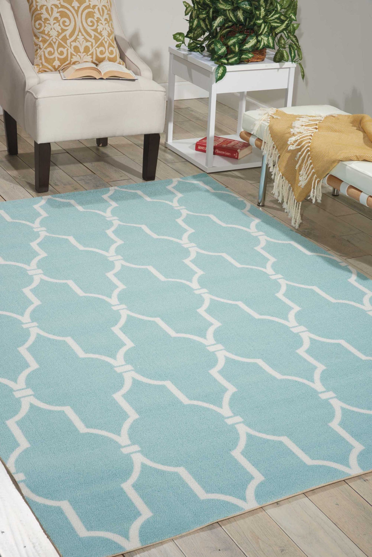 Nourison Home Home & Garden Aqua Transitional