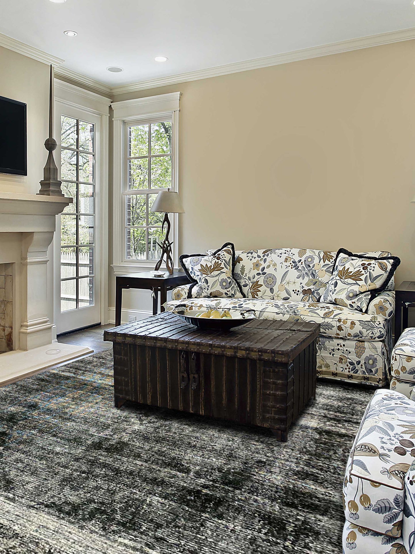 Artisan Penelope Charcoal Traditional Knotted Rug