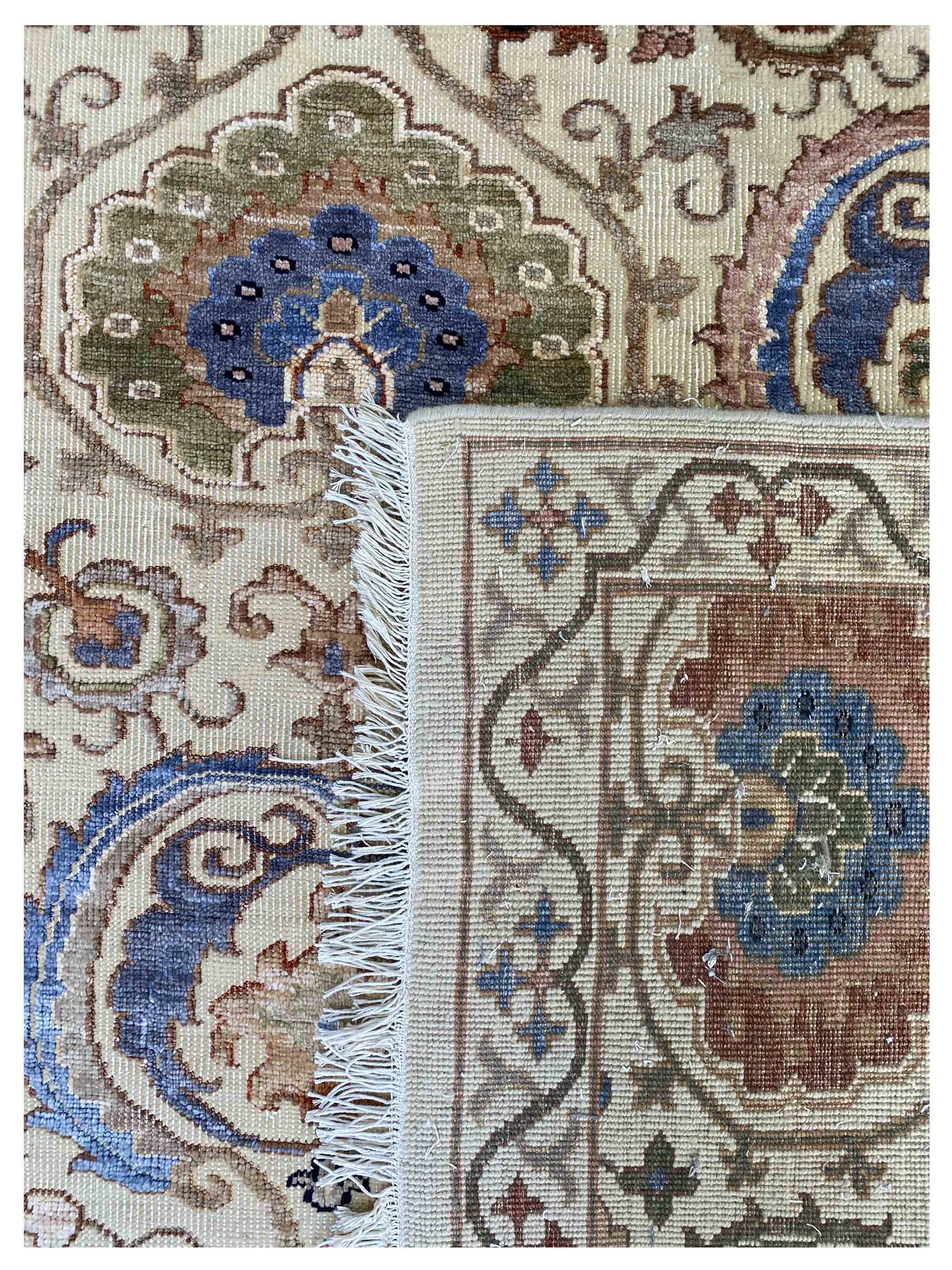 Artisan Cameron Ivory Traditional Knotted Rug