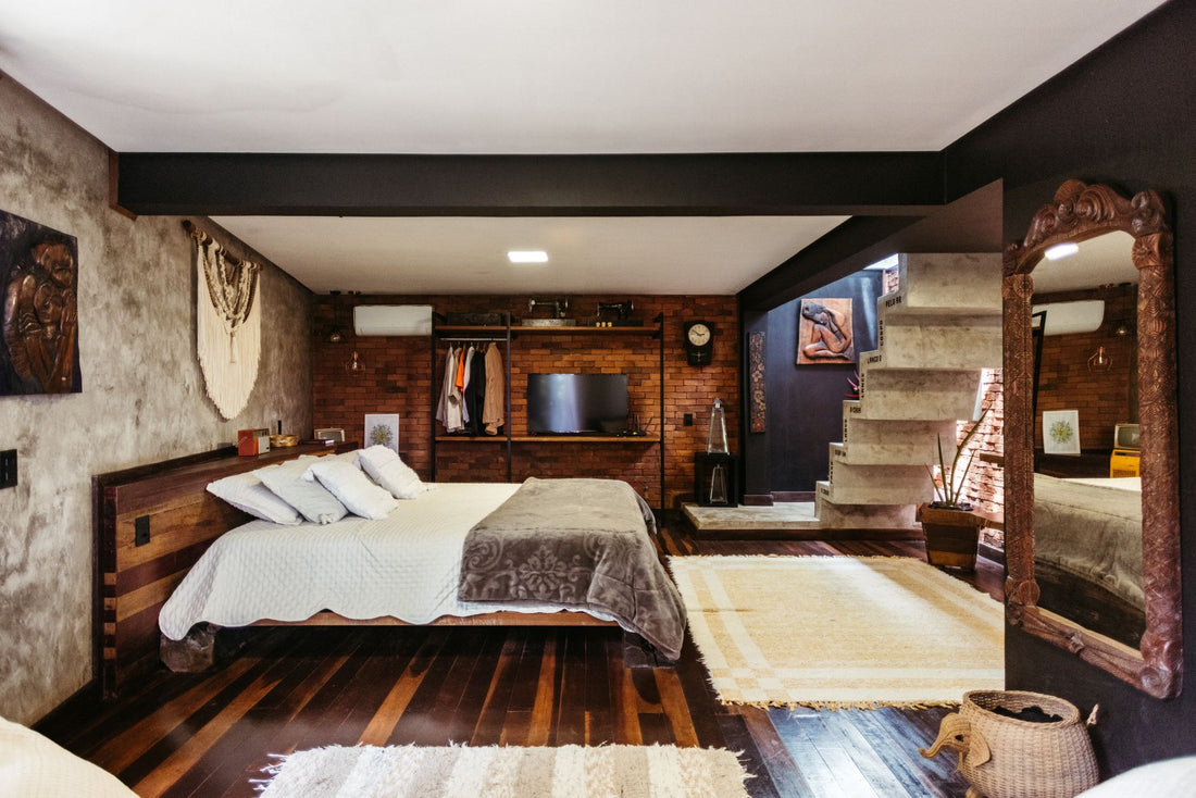 Cozy rustic modern bedroom with unique decor in Santa Teresa, Brazil.