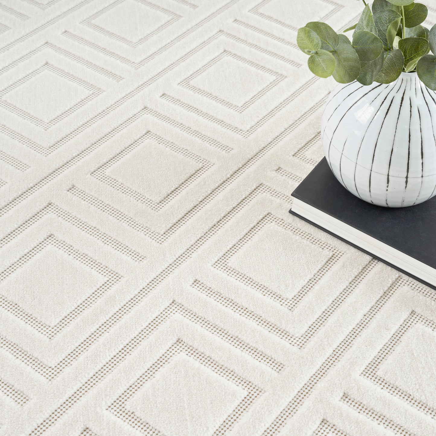 Nourison Home Care Free  Ivory  Contemporary