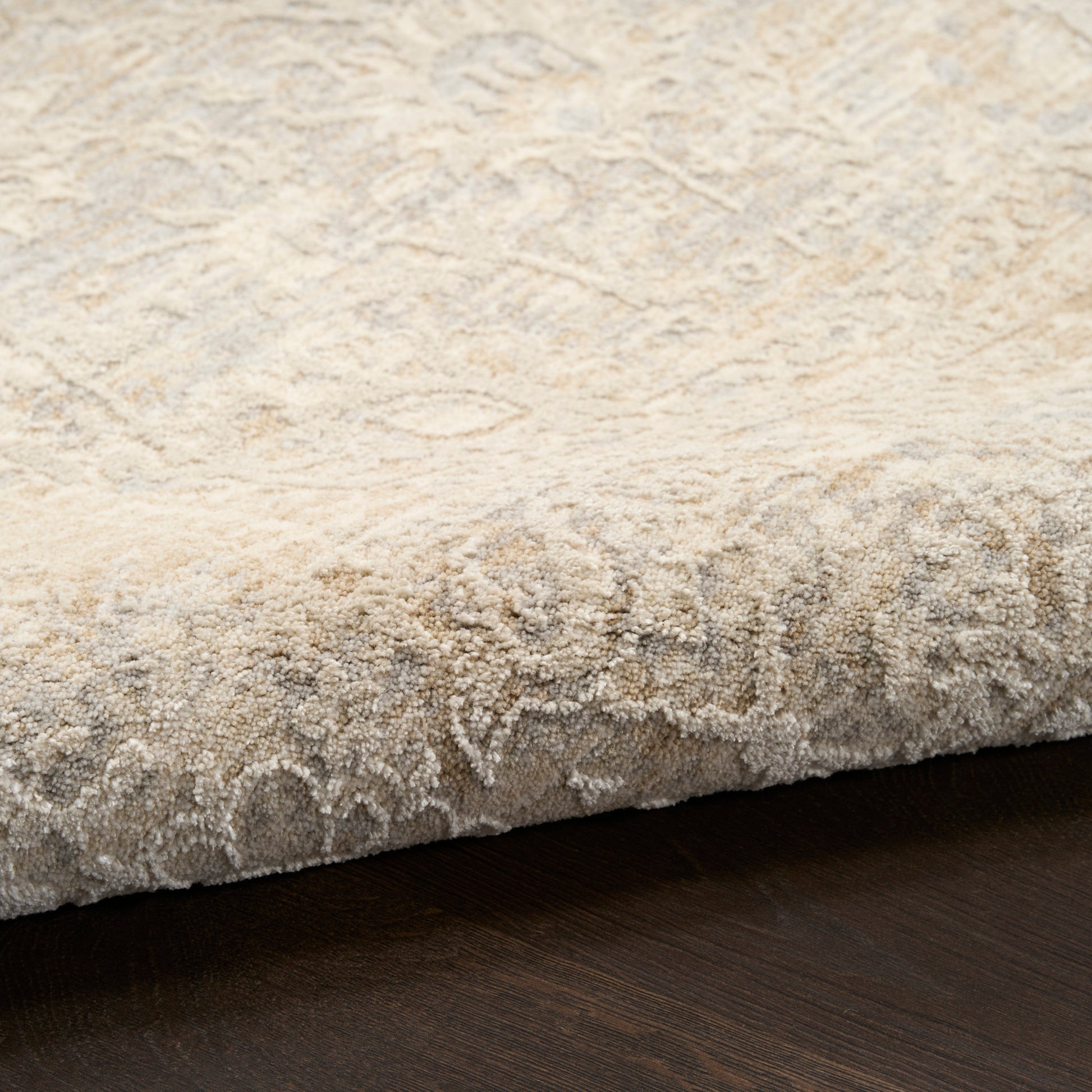 Nourison Home Sultana  Beige  Traditional