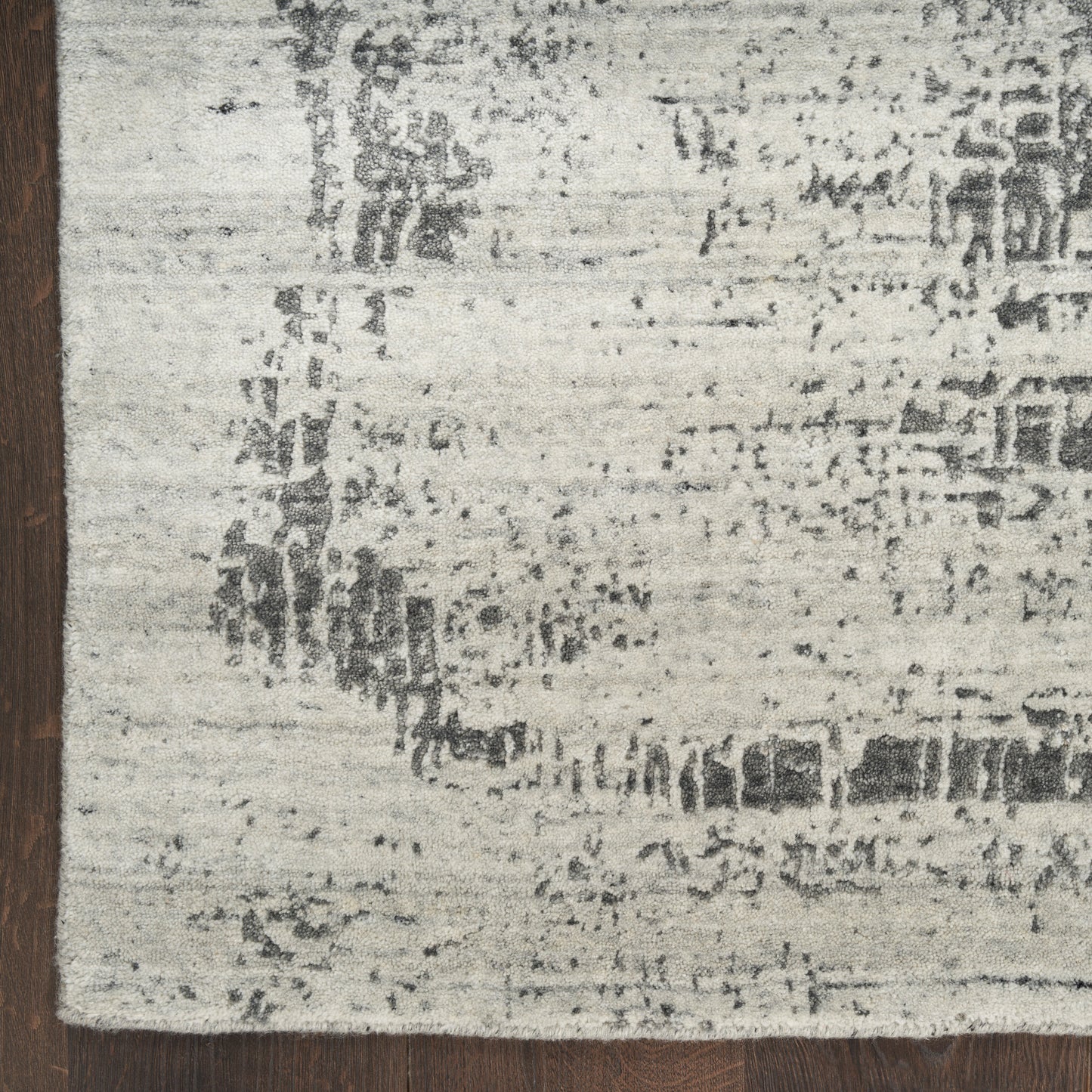 Nourison Home Harmony  Ivory Charcoal  Contemporary