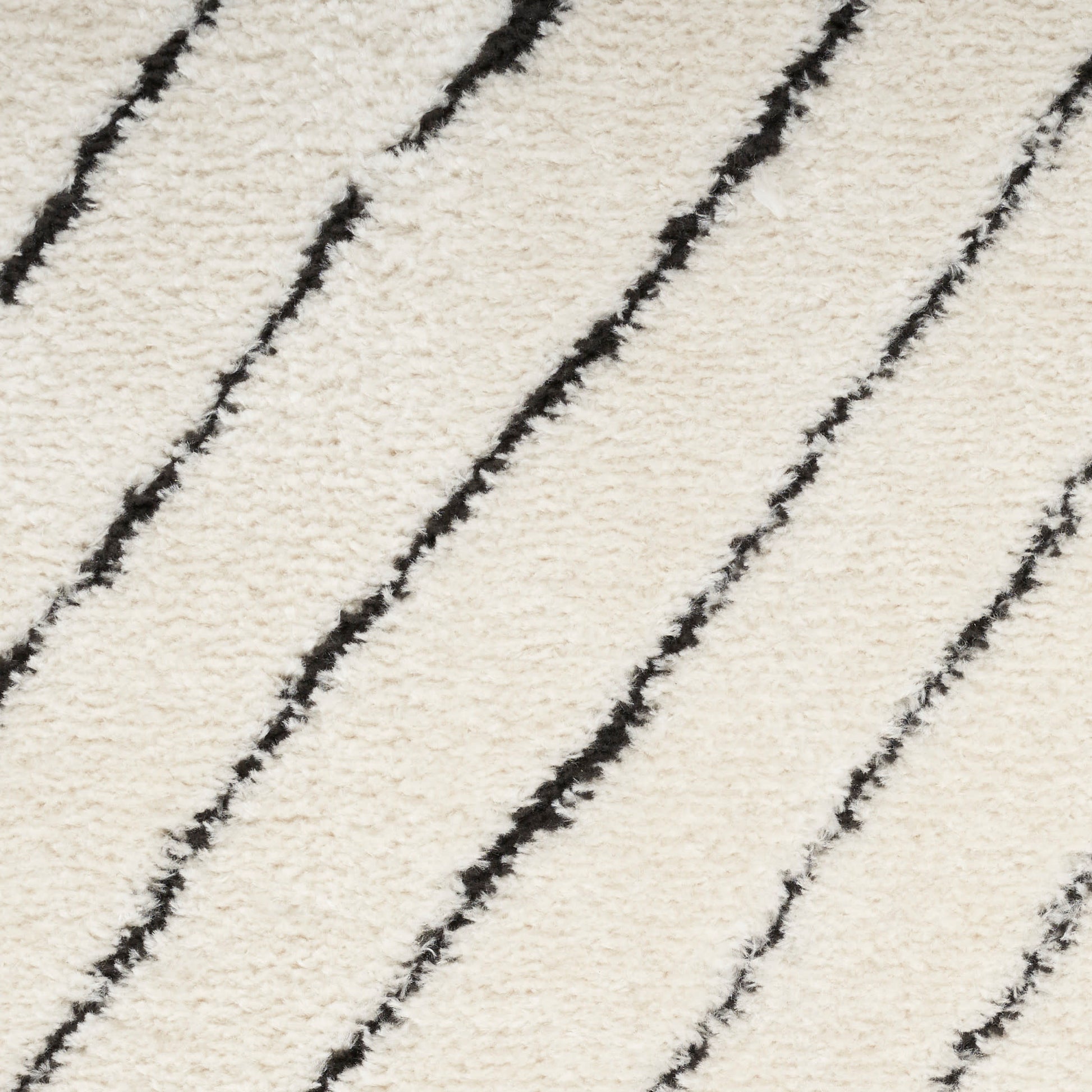 Nourison Home Modern Comfort  Ivory Black  Contemporary