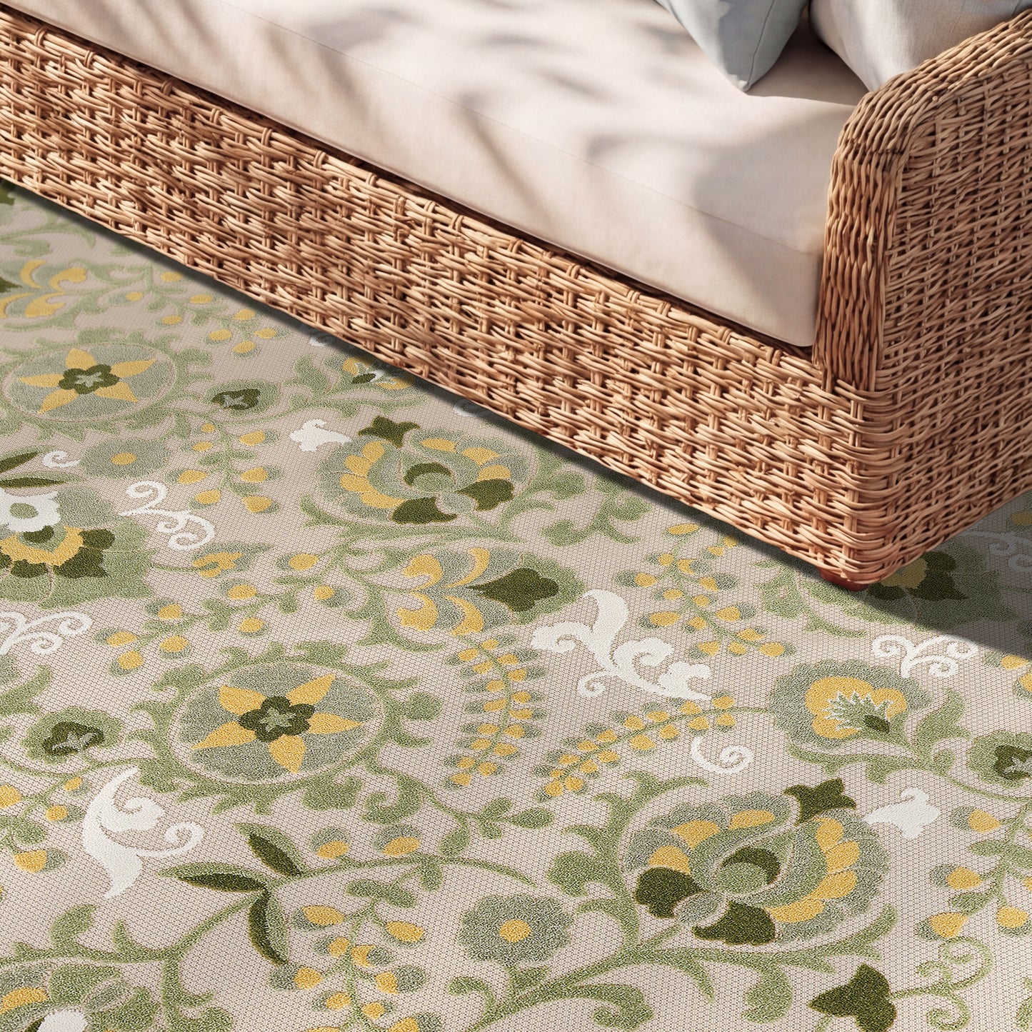 Nourison Home Aloha  Ivory Green  Contemporary