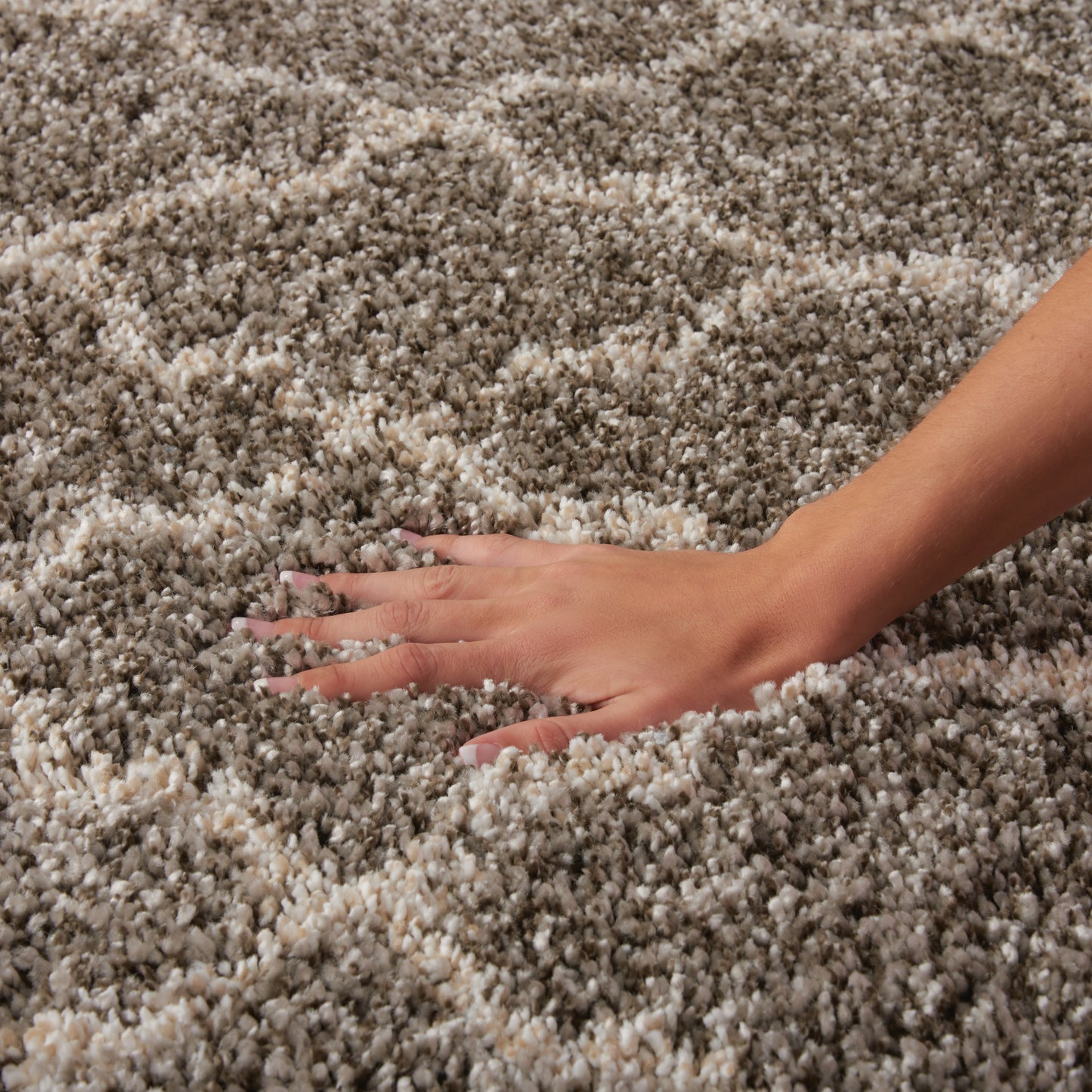 Nourison Home Amore  Stone  Contemporary