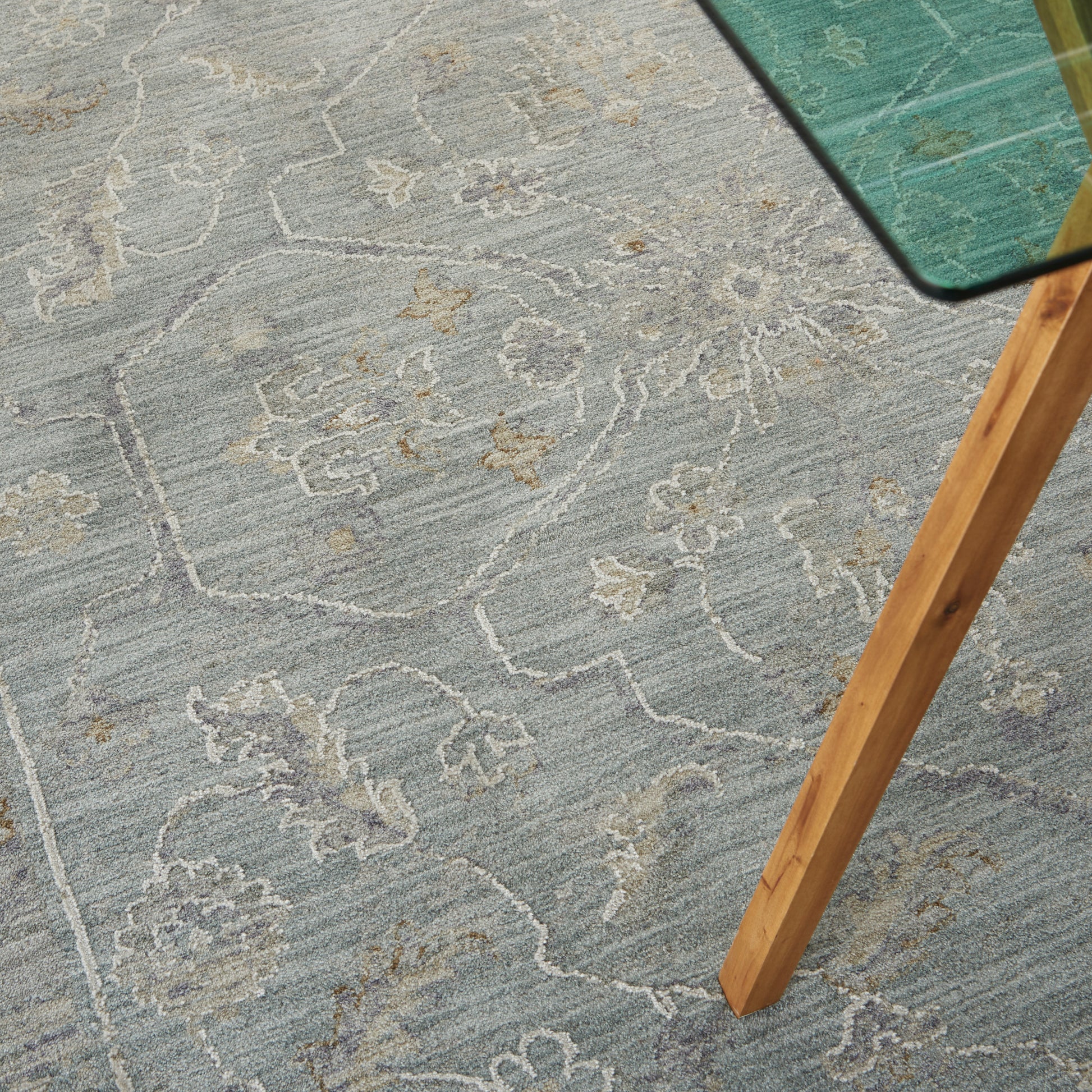 Nourison Home Infinite  Blue  Traditional