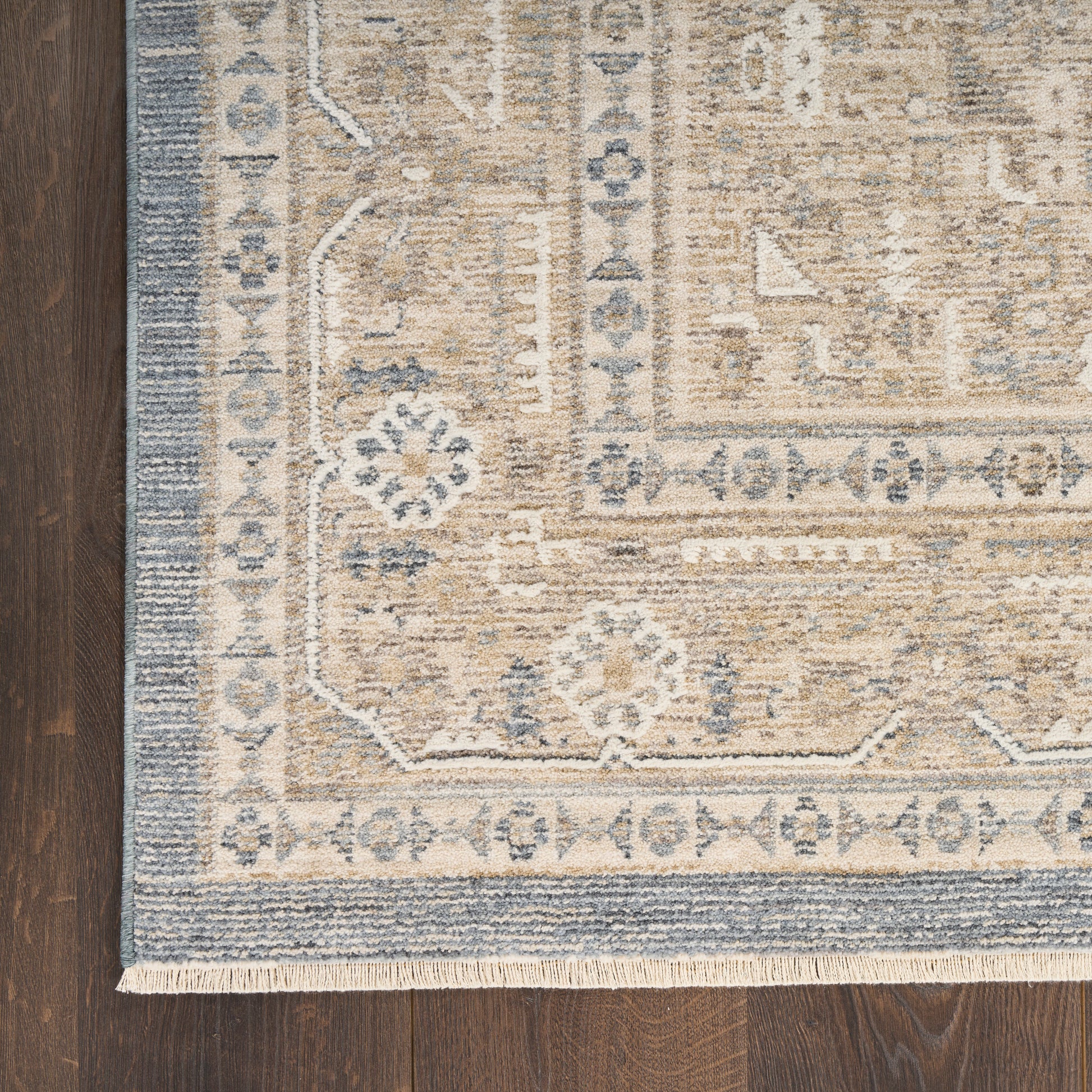 Nourison Home Retreat  Ivory Blue  Traditional