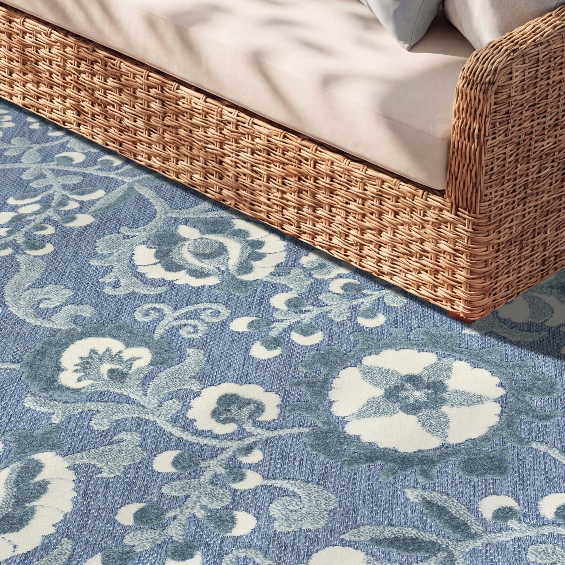 Nourison Home Aloha  Blue  Contemporary