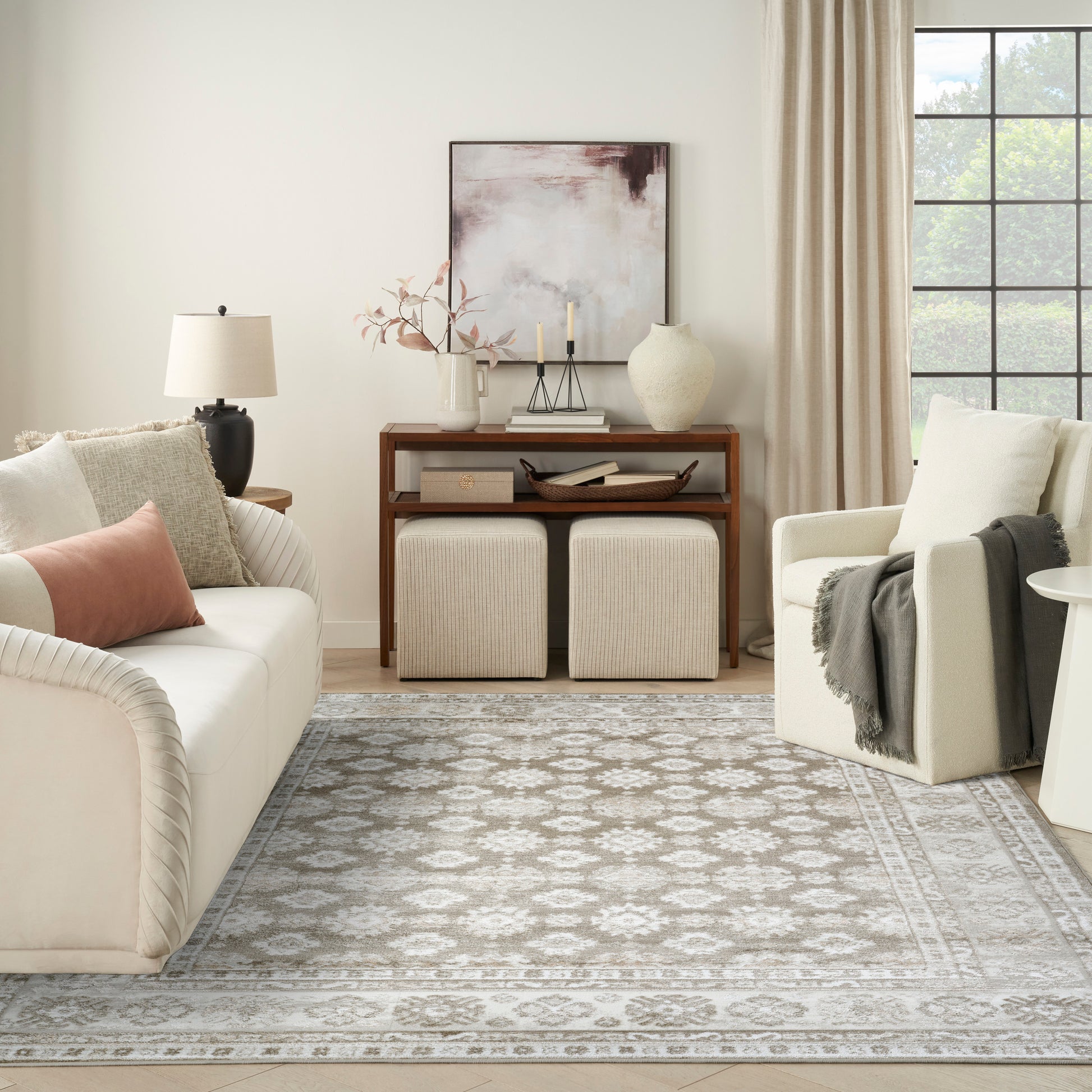 Nourison Home Dekor  Ivory Taupe  Traditional