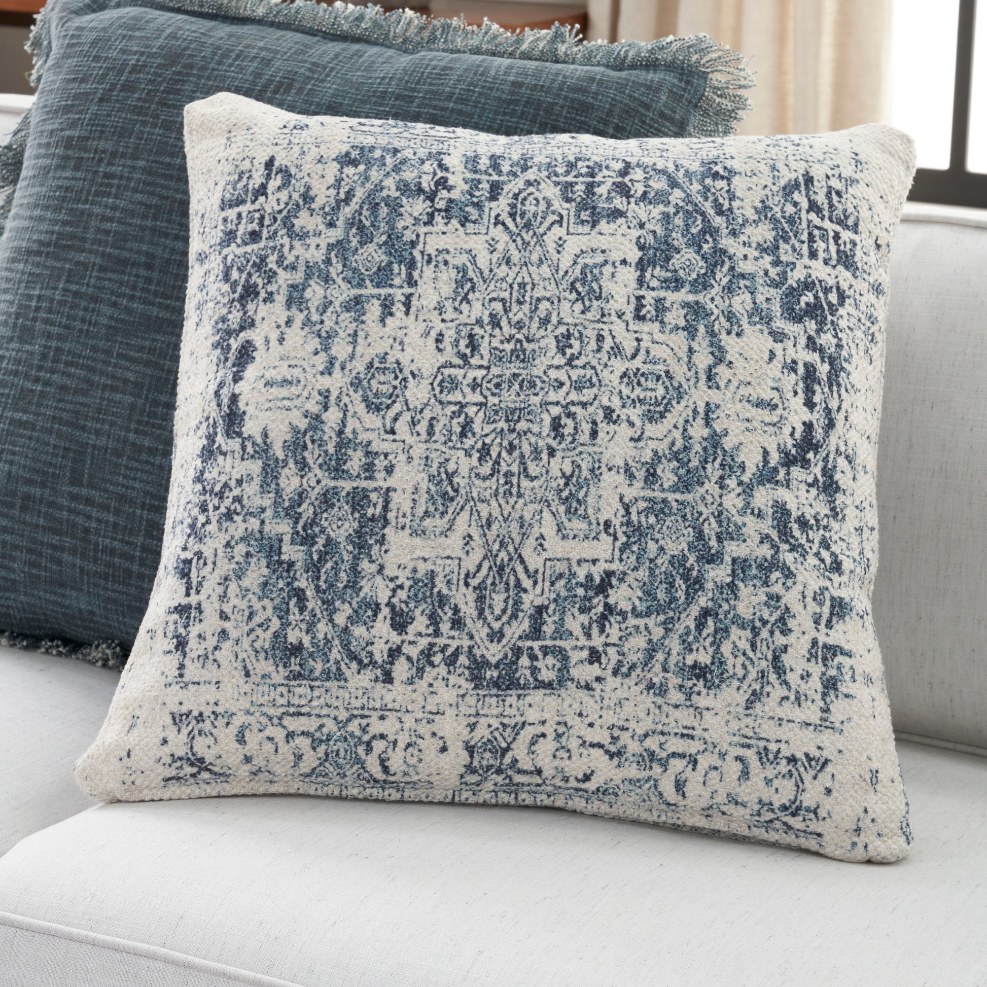 Mina Victory Lifestyle  Ivory Navy  