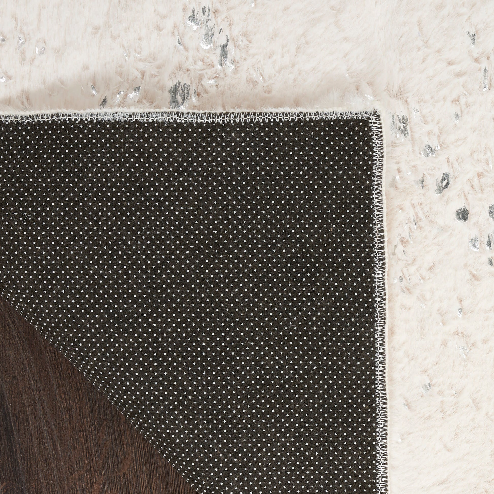 Nourison Home Cozy Shimmer  Ivory Silver  Contemporary