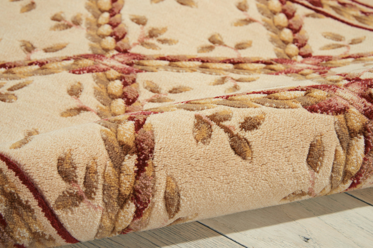 Nourison Home Ashton House  Beige  Traditional