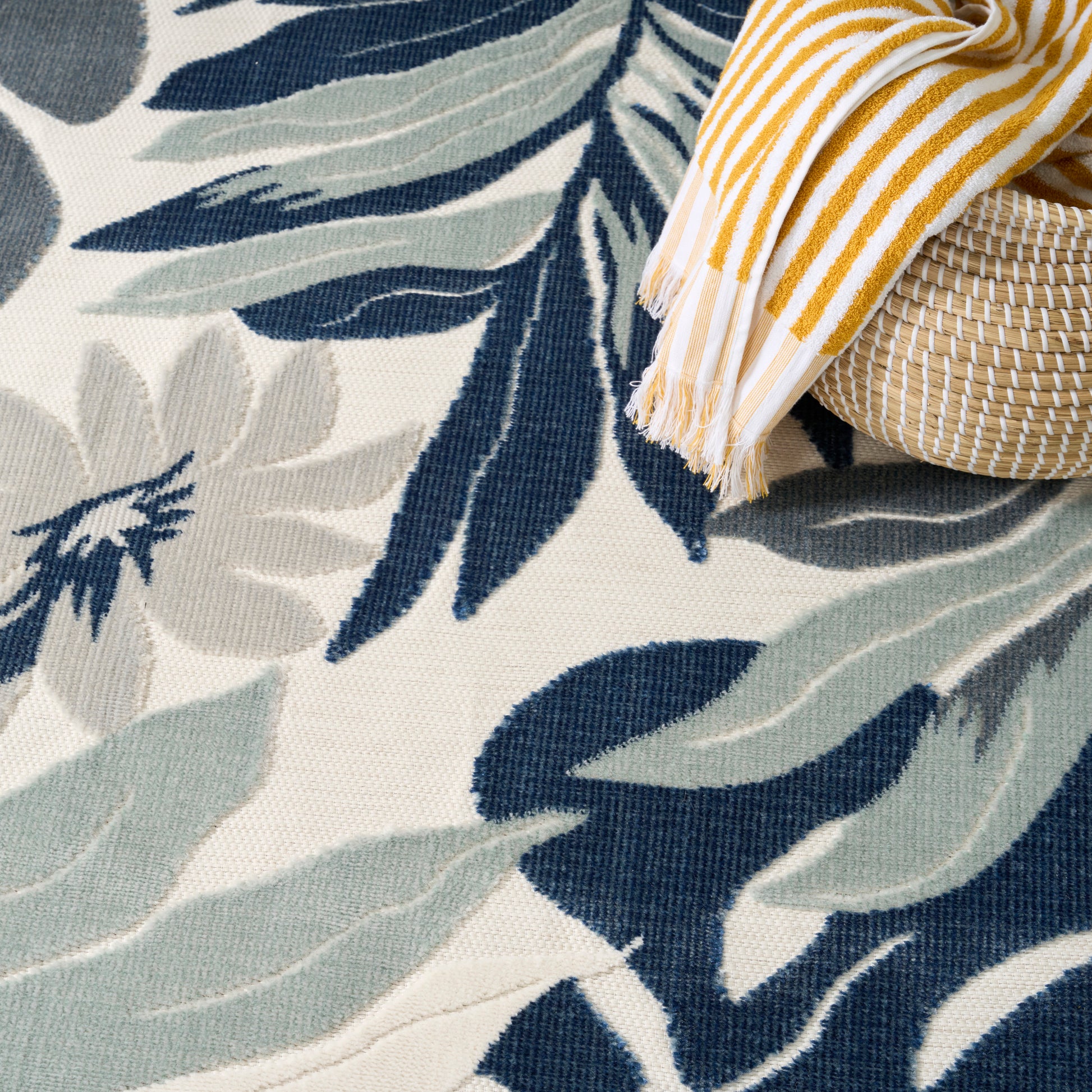 Nourison Home Suncoast  Blue  Contemporary