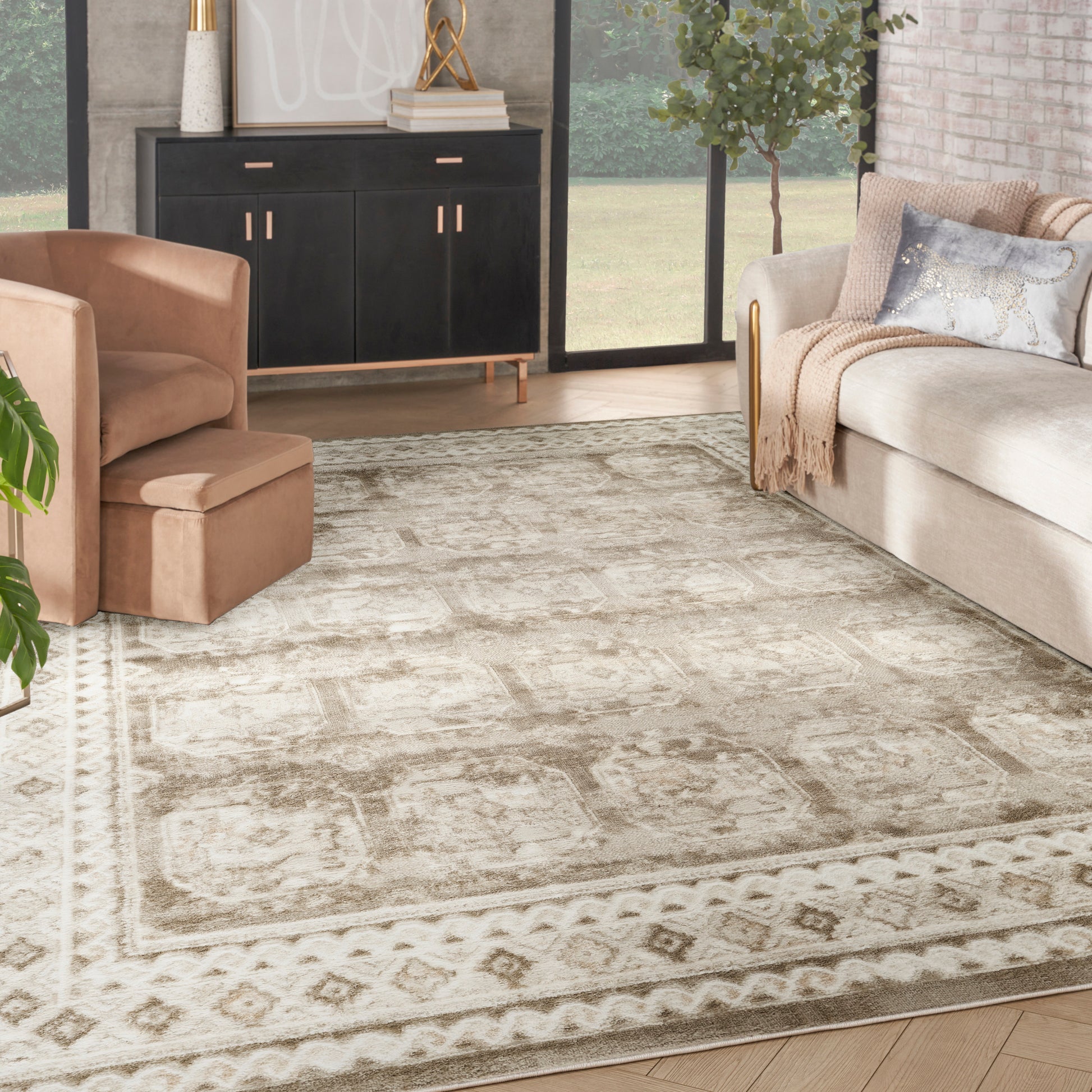 Nourison Home Dekor  Ivory Taupe  Traditional