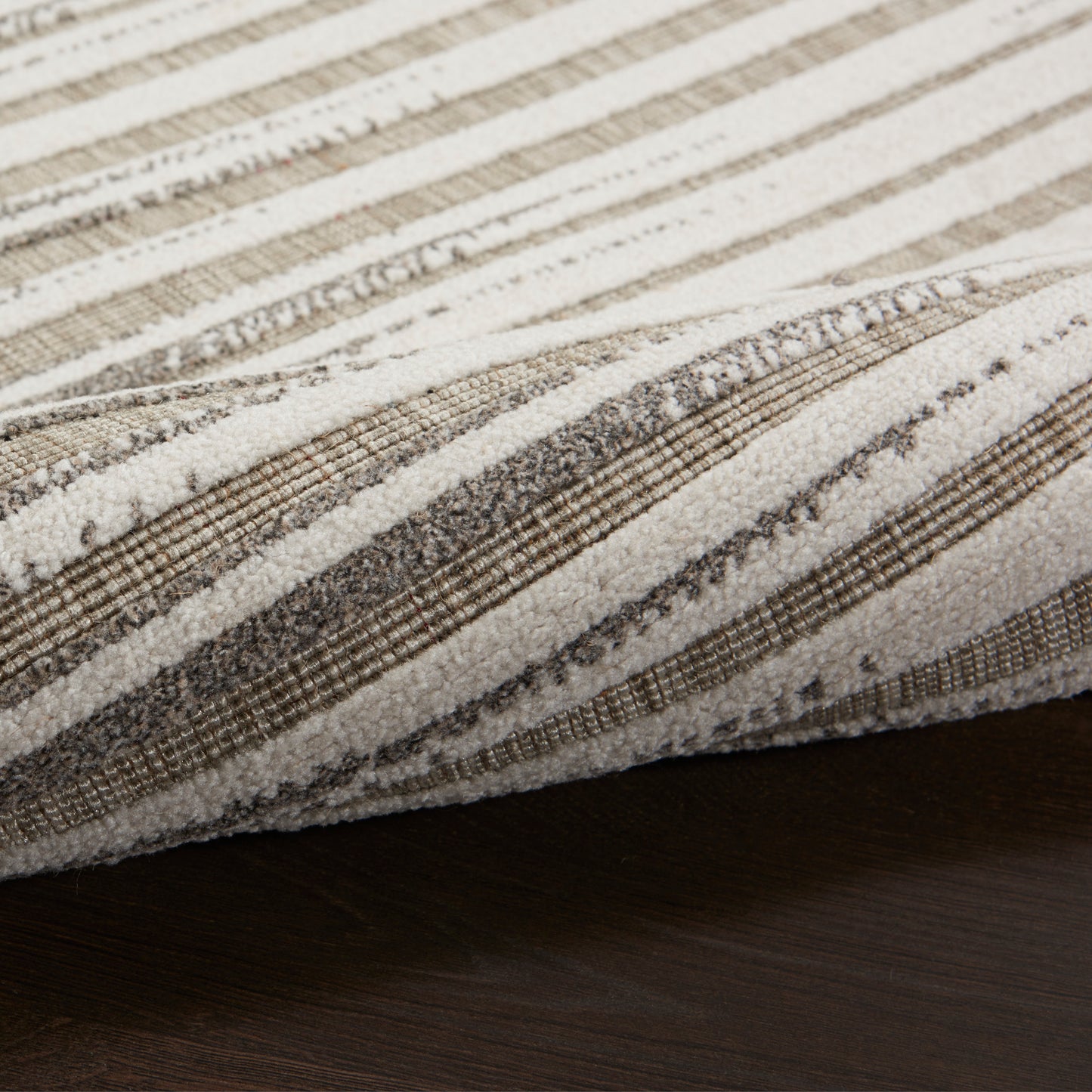 Nourison Home Key Largo  Light Grey  Contemporary