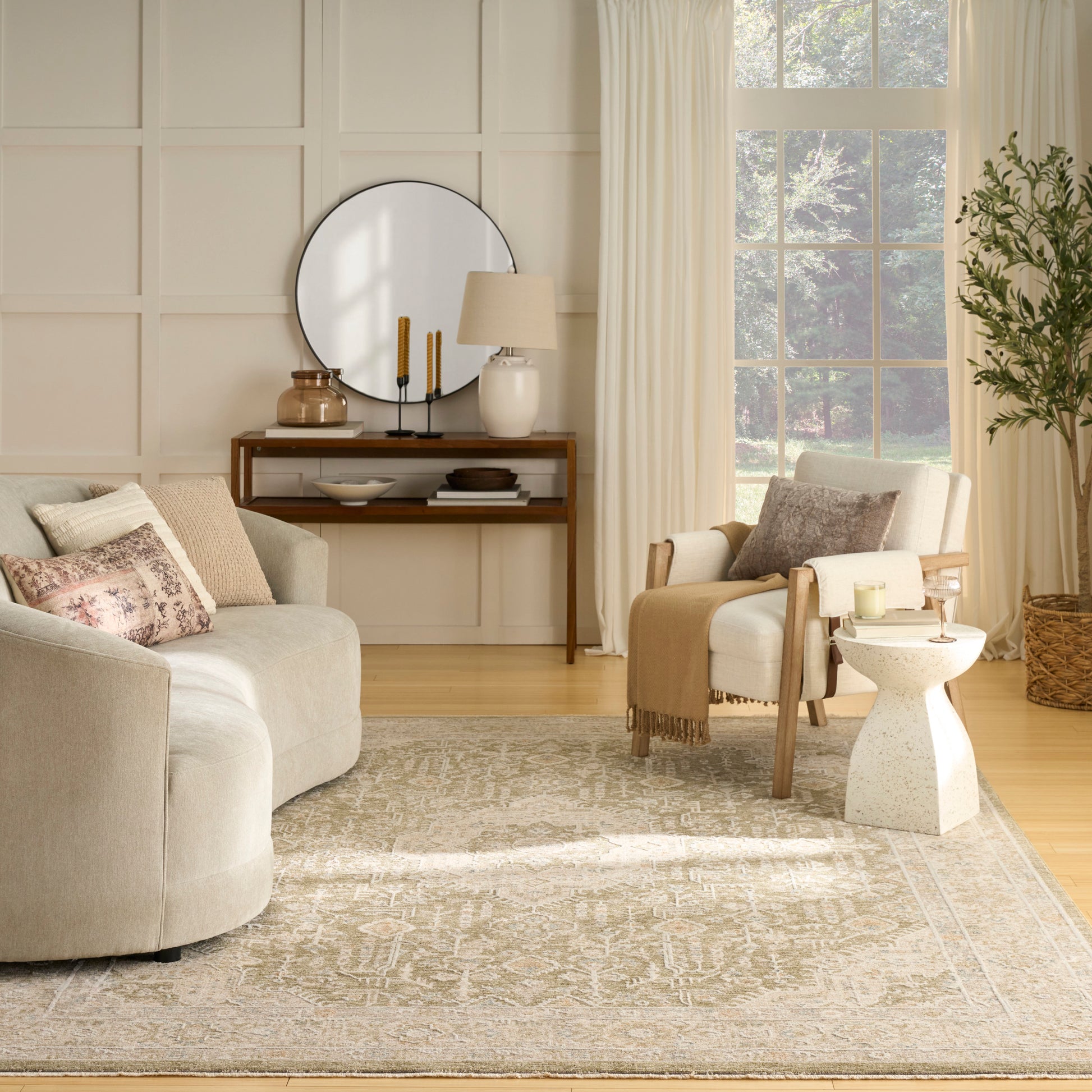 Nourison Home Retreat  Green  Traditional