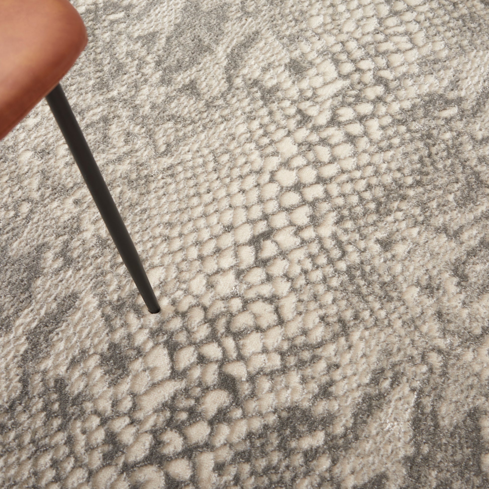 Nourison Home Solace  Ivory Grey  Contemporary