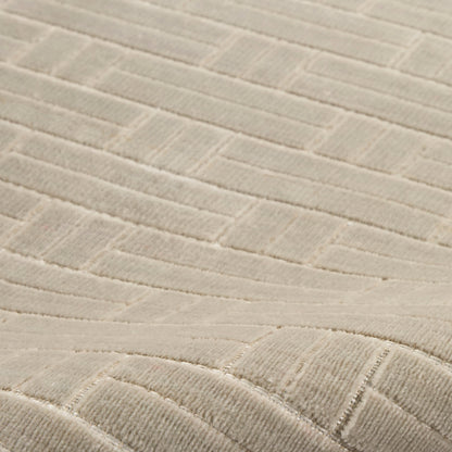 Nourison Home Washable Charm  Silver Ivory  Contemporary