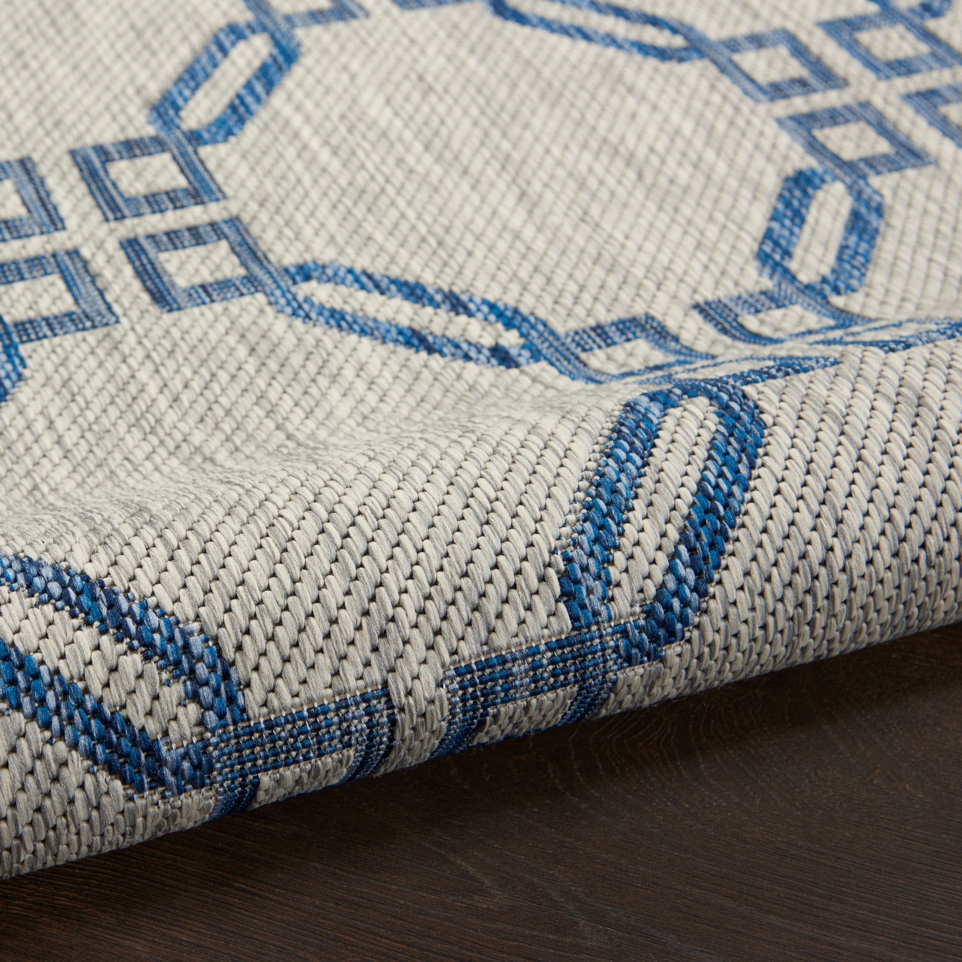 Nourison Home Country Side  Ivory Blue  Transitional