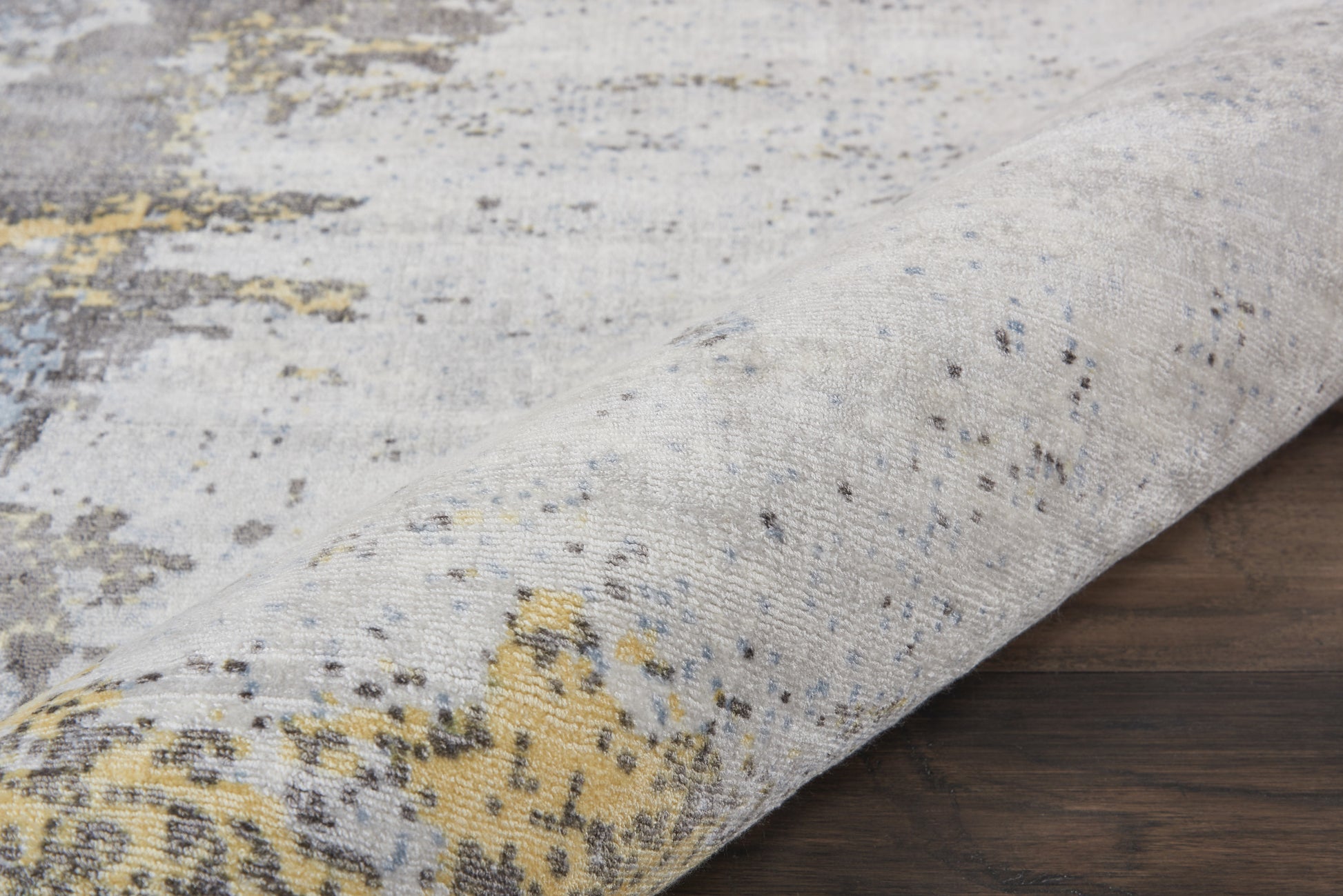 Nourison Home Safari Dreams  Ivory Gold  Contemporary