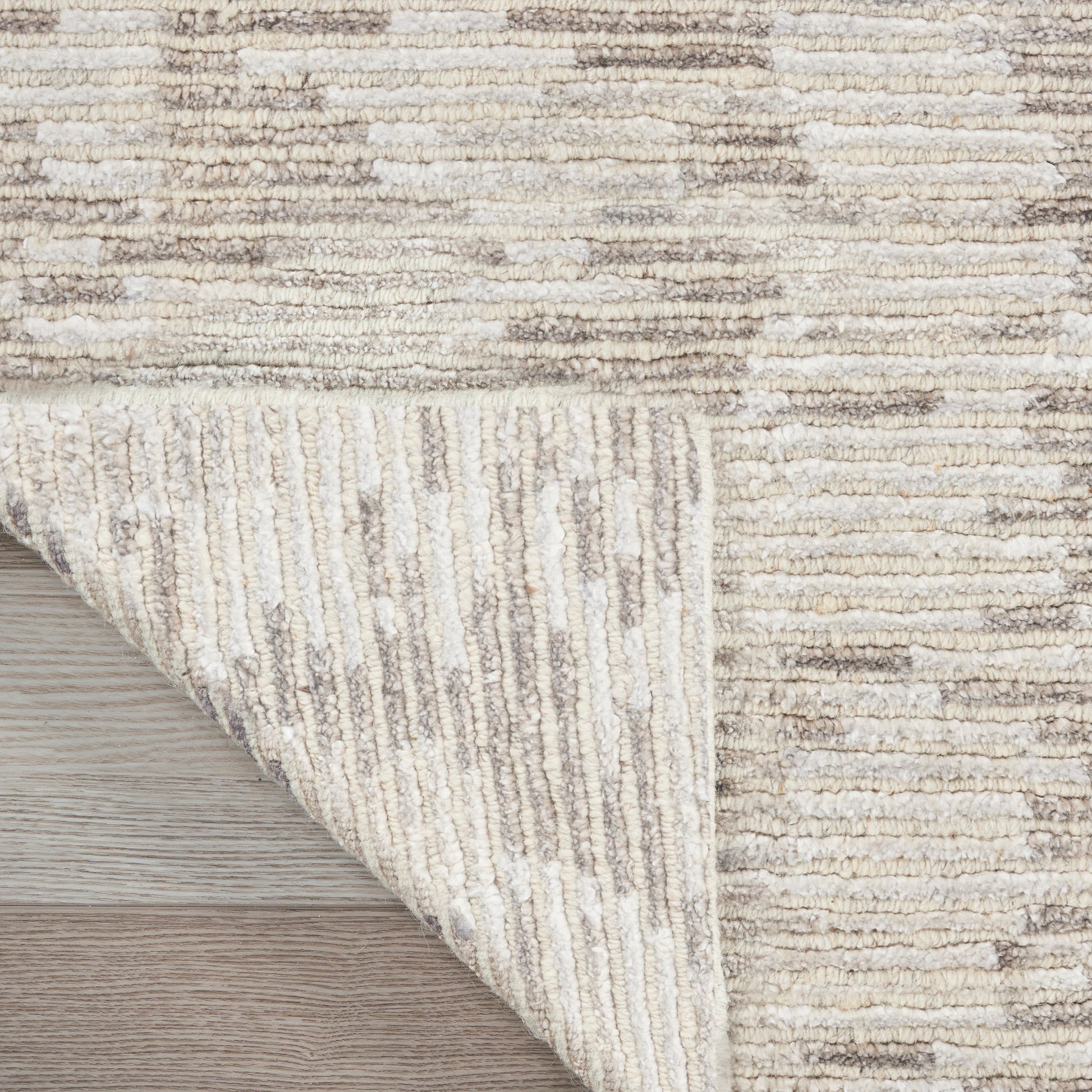 Nourison Home Ellora  Ivory Grey  Contemporary