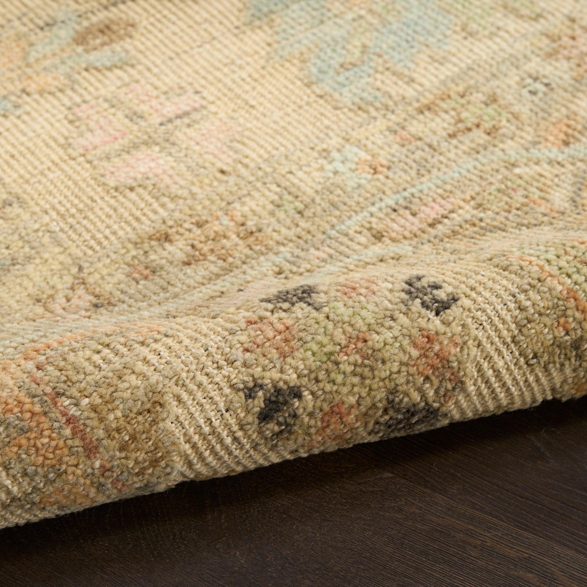 Nourison Home Heritage Vine  Beige  Traditional