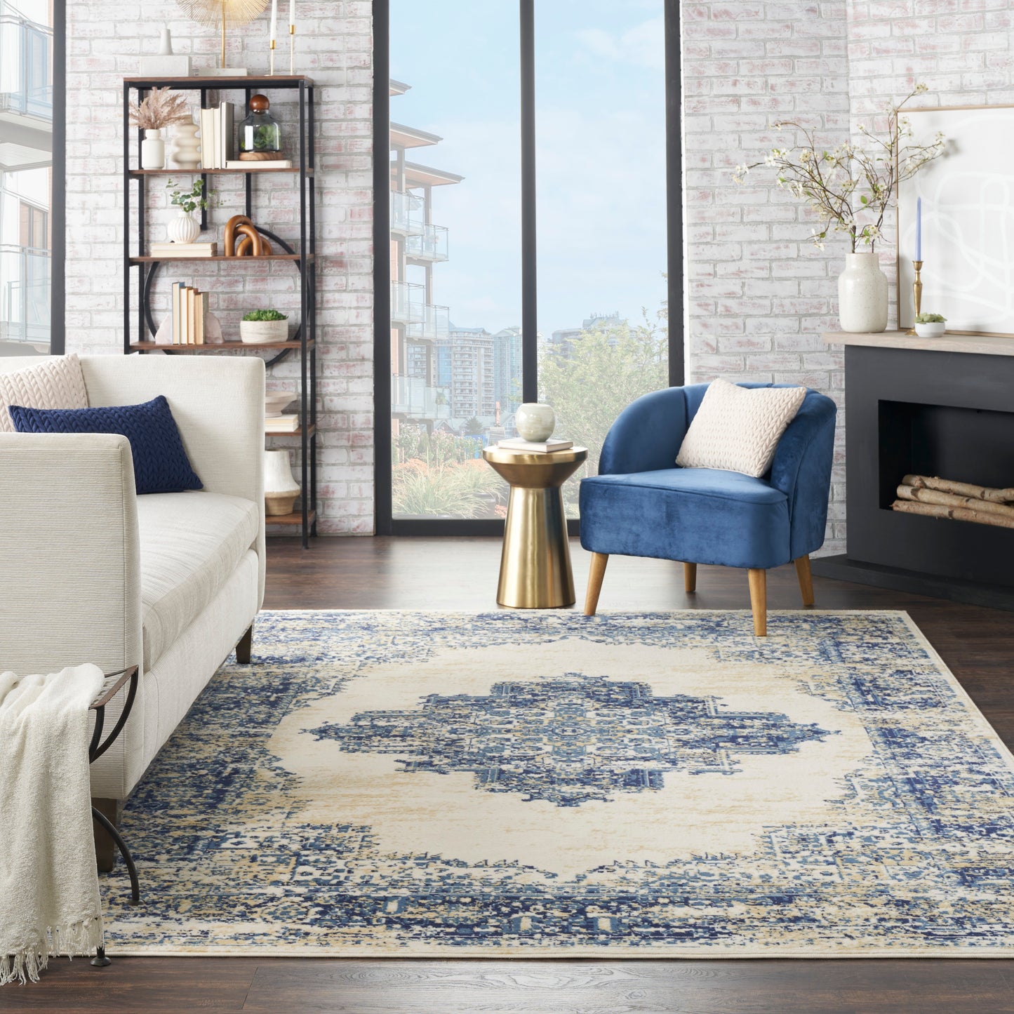 Nourison Home Grafix  White  Transitional