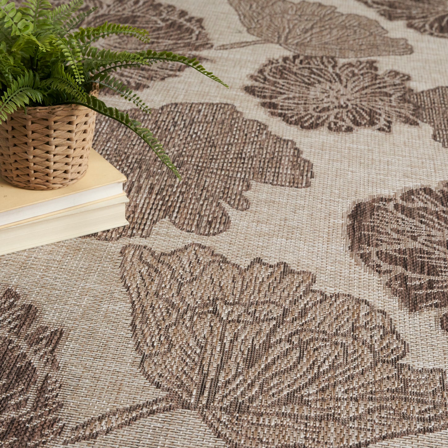 Nourison Home Garden Oasis  Natural  Contemporary